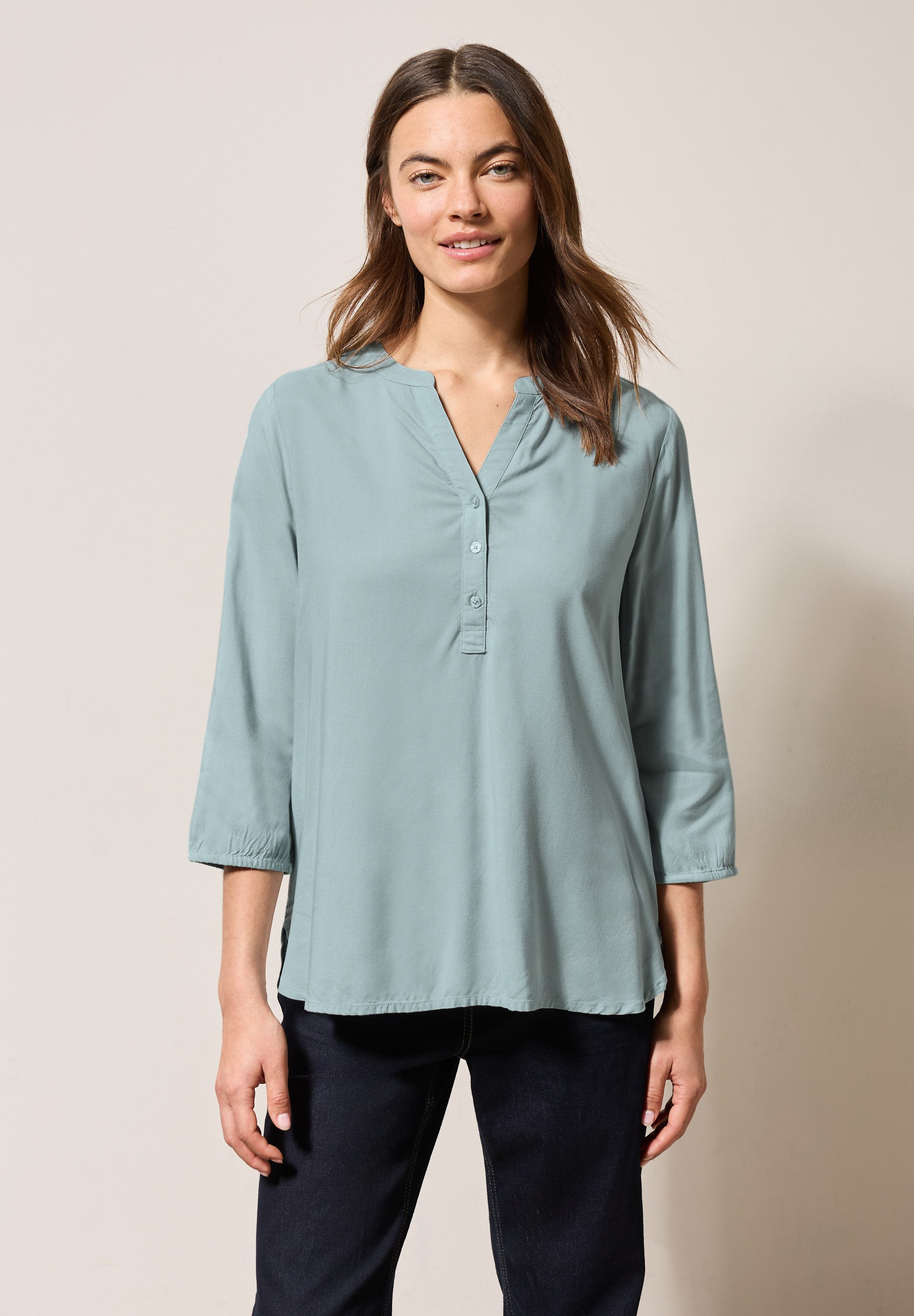 Klassische Bluse
