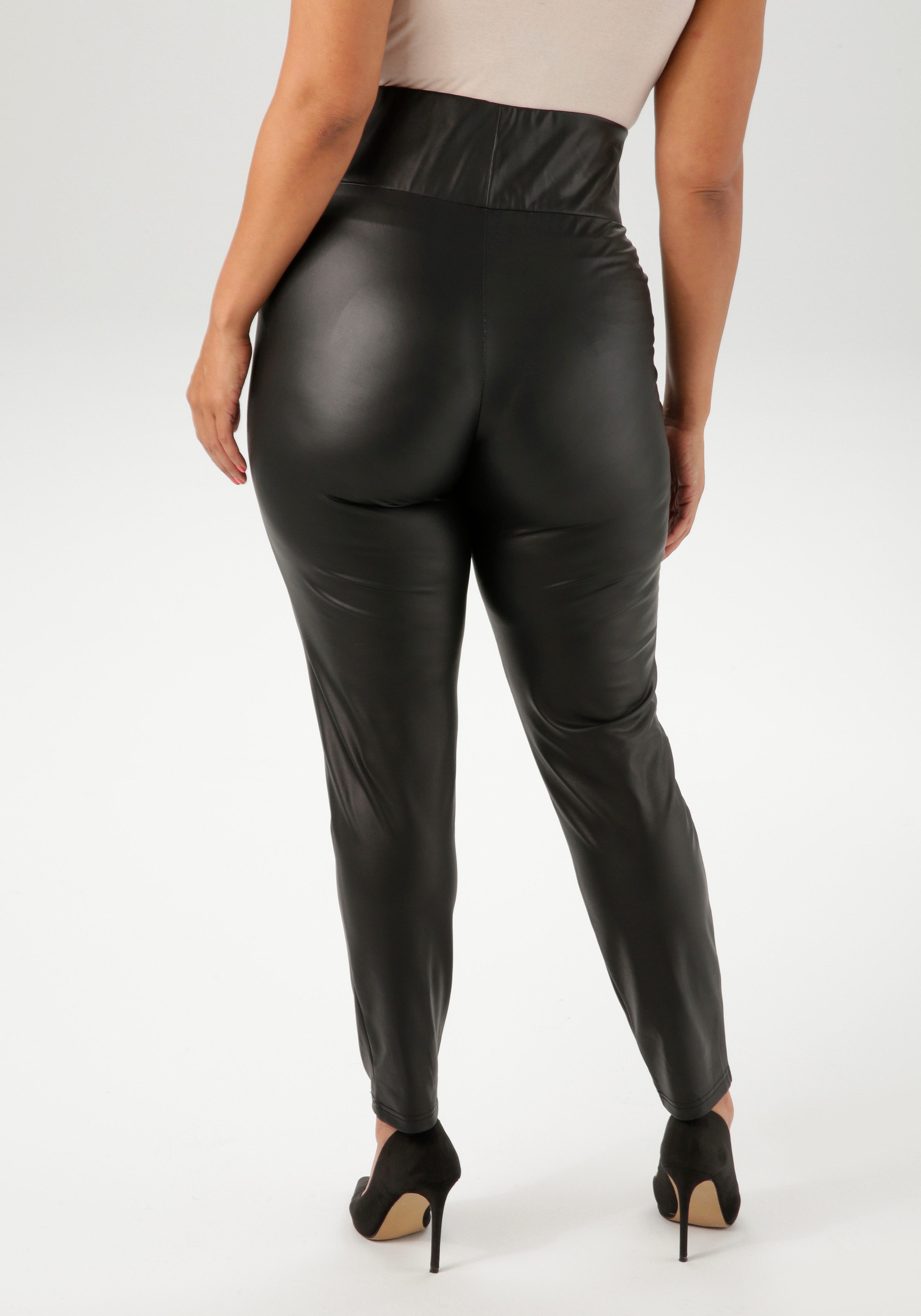 Aniston PLUS Leggings aus elastischem Lederimitat