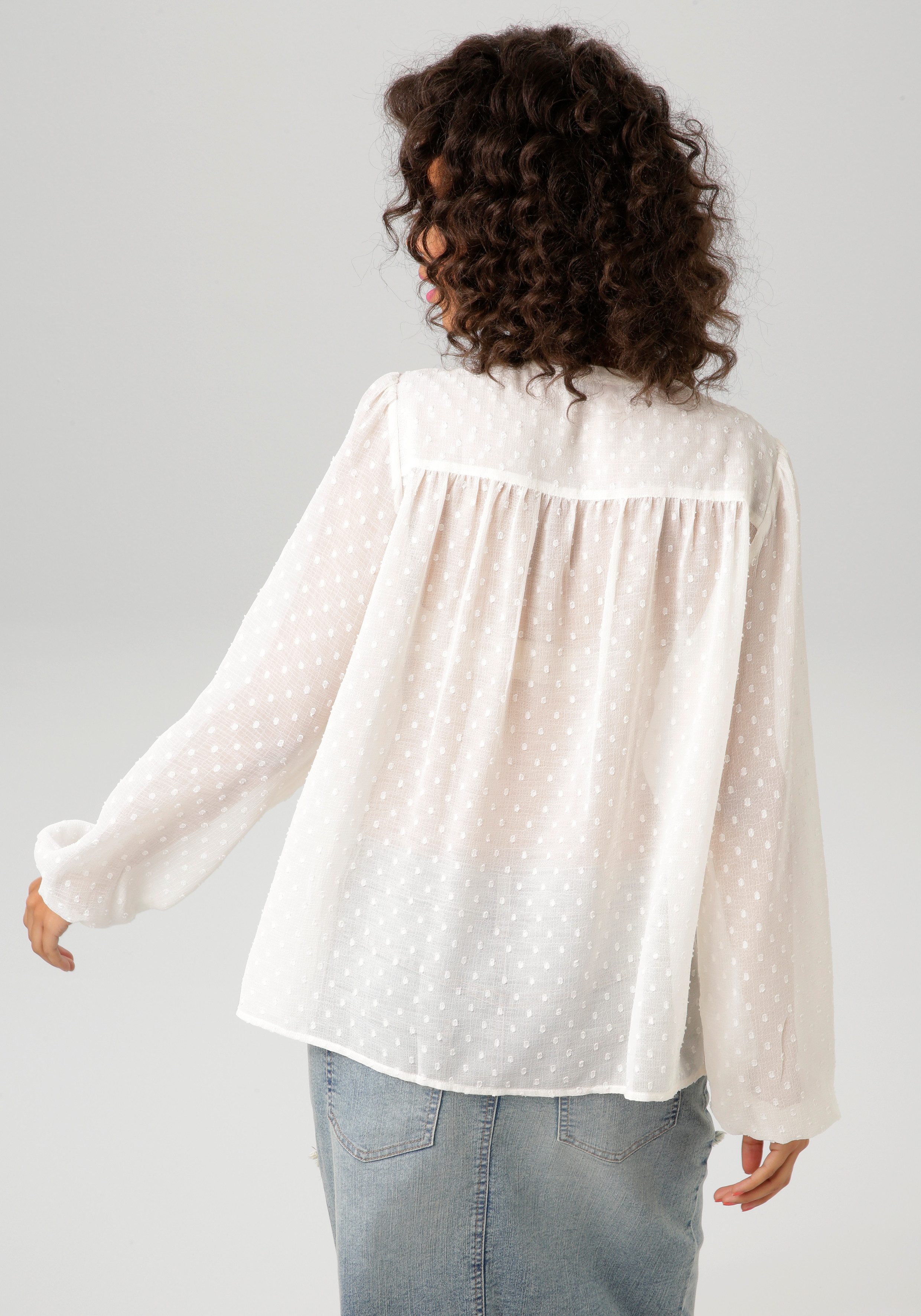 Aniston CASUAL Schlupfbluse mit aufwändig bestickter Passe und Spiegelverzi günstig online kaufen