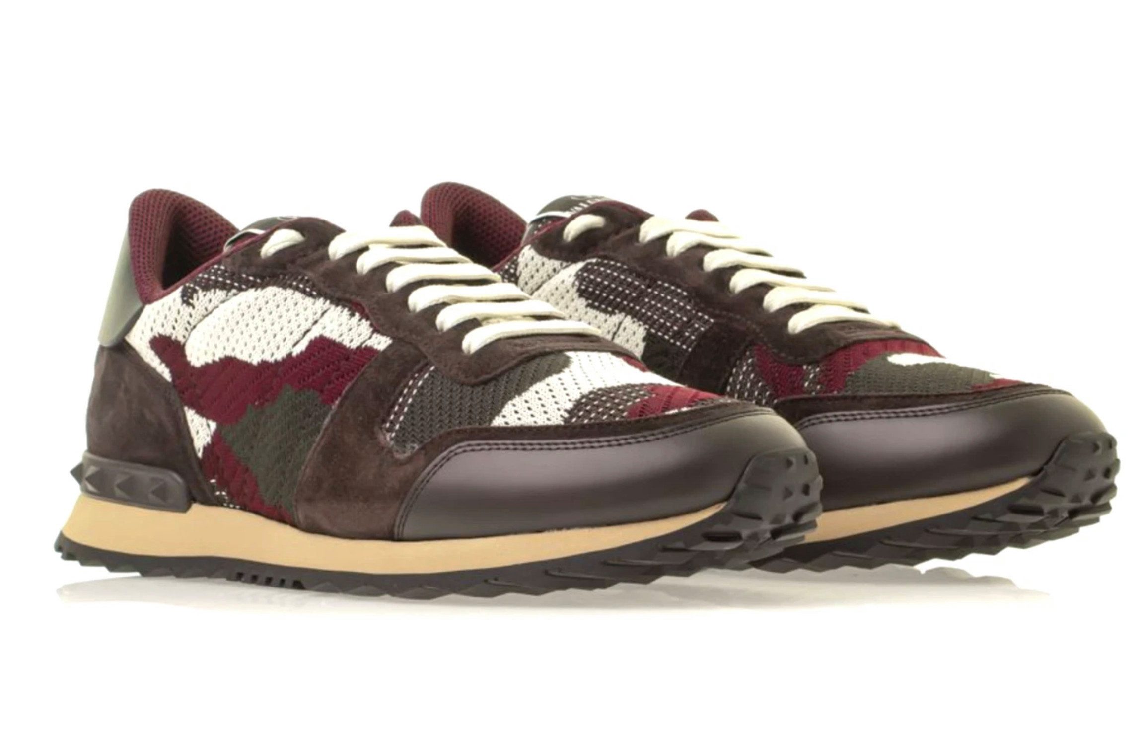 VALENTINO GARAVANI Rockrunner Unisex Camouflage Rockstud Low Top Schuhe Sneaker Dynamik mit der charakteristischen Designsprache