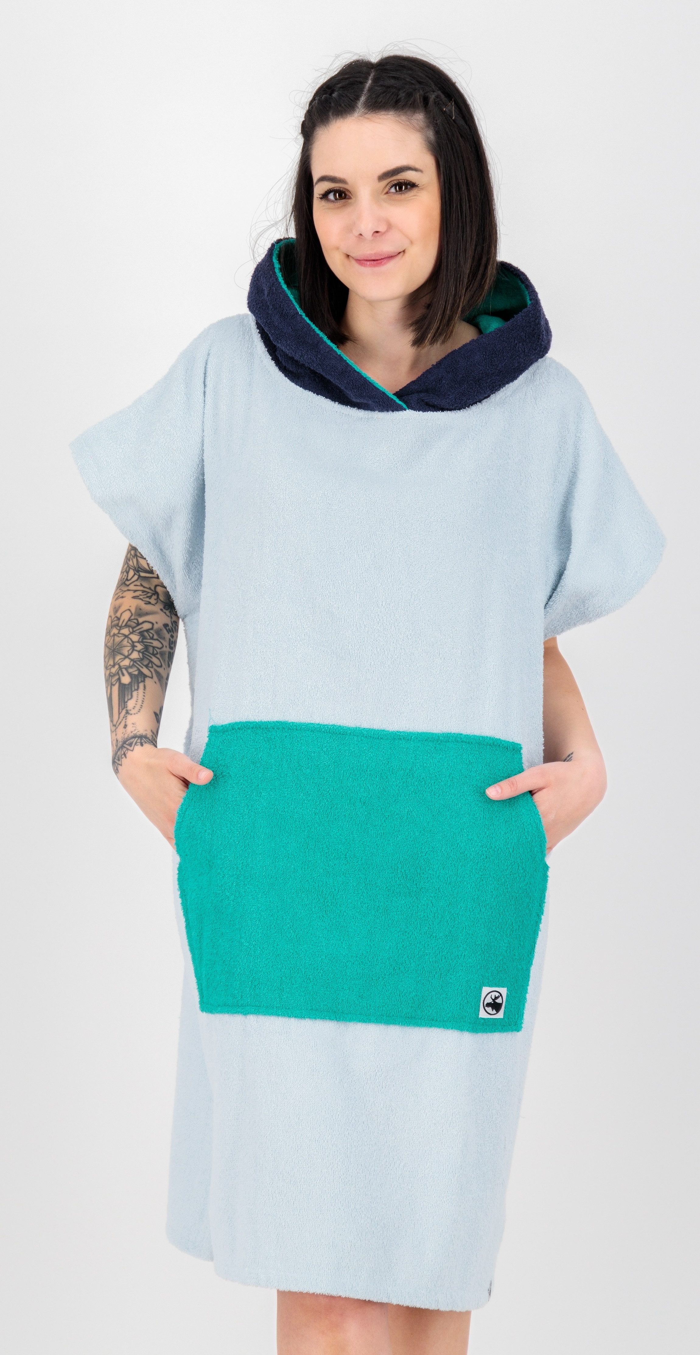 DEPROC Active Badeponcho PONCHINO HALIFAX WOMEN Umziehhilfe Strandponcho, Kapuze, ohne, Innenliegende Tasche zum Umziehen