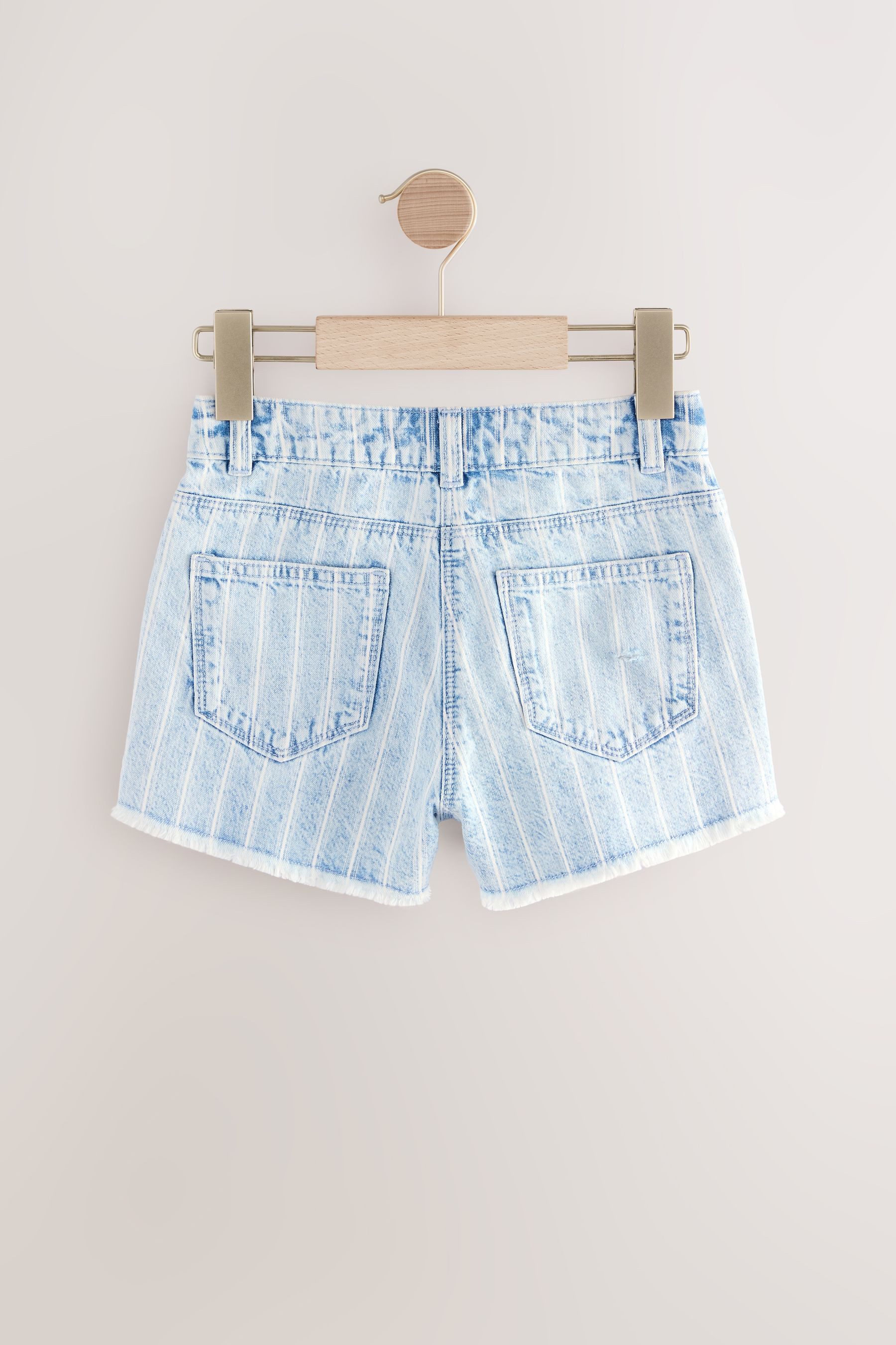 Next Jeansshorts 100% Baumwollshorts mit Fransensaum (2-tlg)