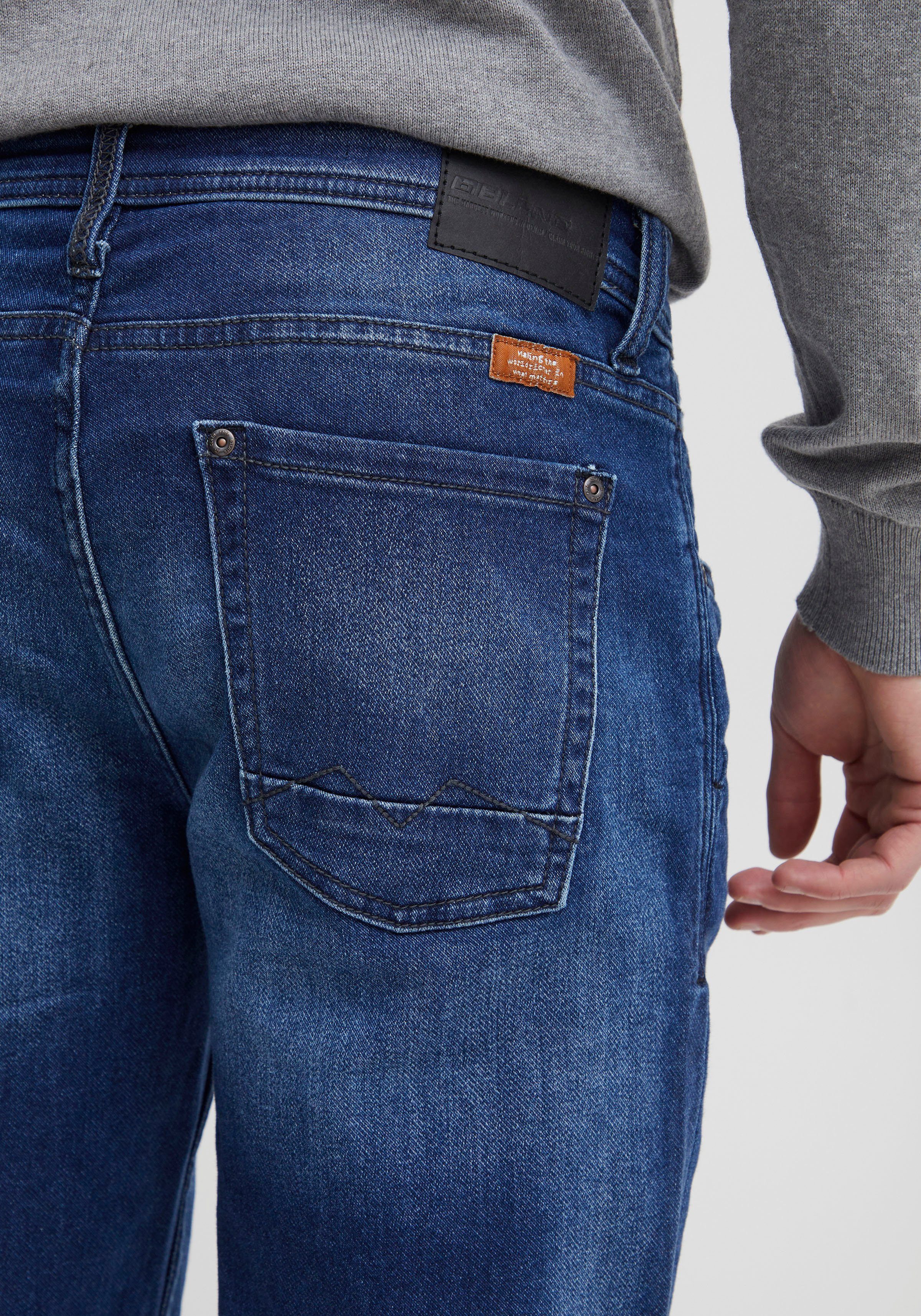 Blend 5-Pocket-Jeans BL Jeans Twister Jogg schmale Passform, aus Baumwollmischung, mit Abriebeffekten – Bild 4 von 5