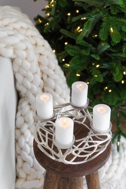 EDZARD Adventskranz »Bernd«, (29 cm) Kerzenhalter für Stumpenkerzen, Adventsleuchter als Weihnachtsdeko für 4 Kerzen á Ø 6 cm, Kerzenkranz als Tischdeko mit Silber-Optik, vernickelt