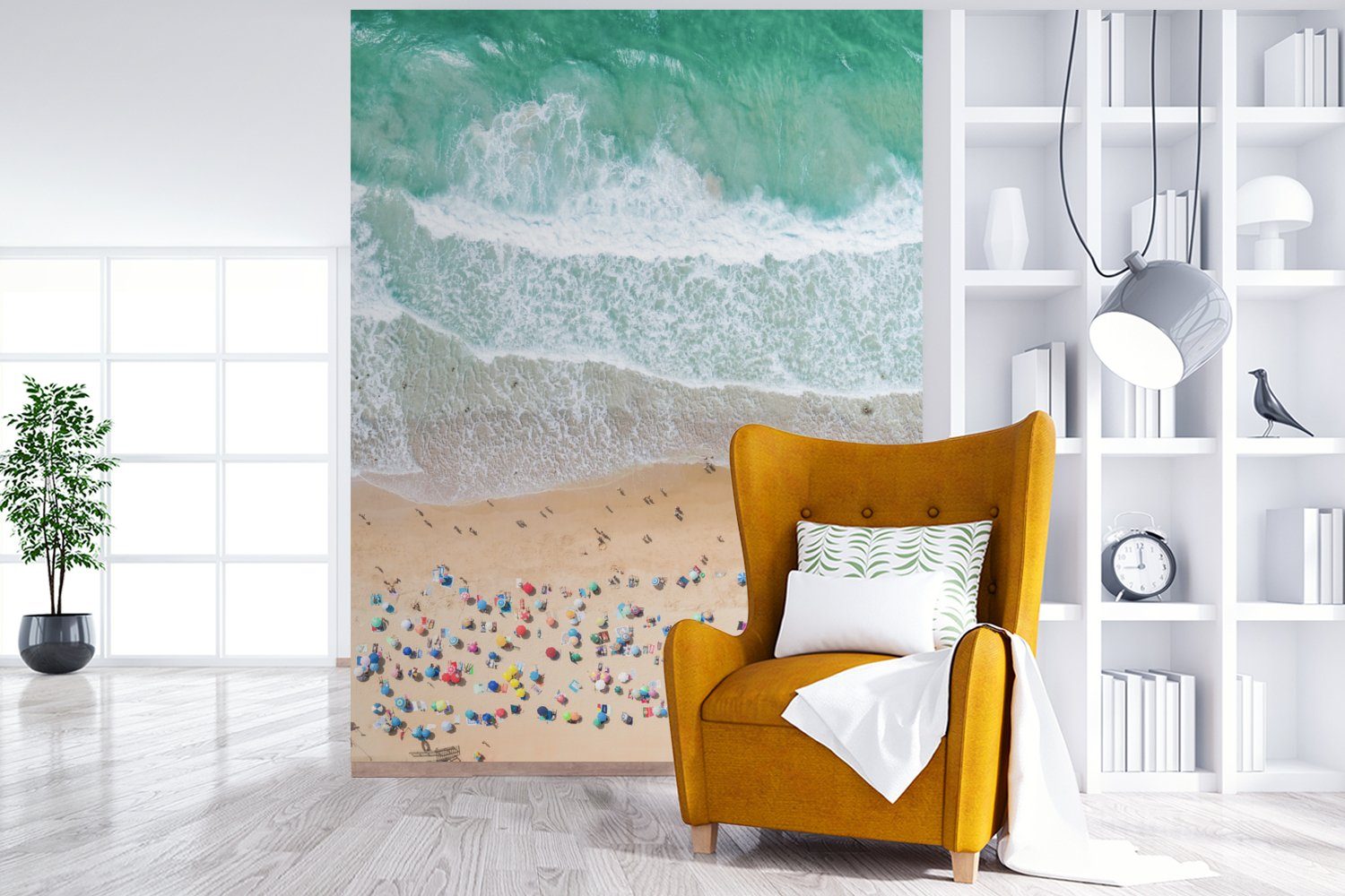 Meer Strand Wandtapete Sonnenschirme Wohnzimmer, bedruckt, - Wasser Sommer, - MuchoWow - - Montagefertig Tapete St), Fototapete (4 für Vinyl Matt,