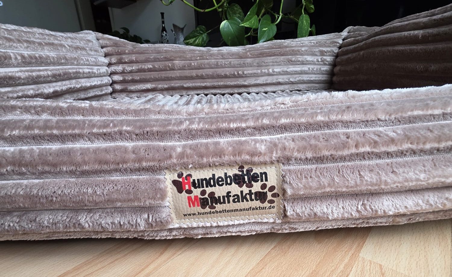 Hundebettenmanufaktur Hundekorb Orthopädisches Hundesofa Hundebett Cord Ort günstig online kaufen