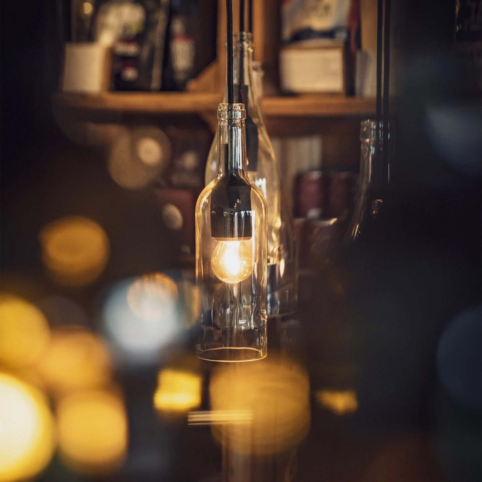 SSC-LUXon LED-Hängeleuchte Pendellampe Glas Weinflasche transparent Retro LED Filament Glühbirne, Extra Warmweiß