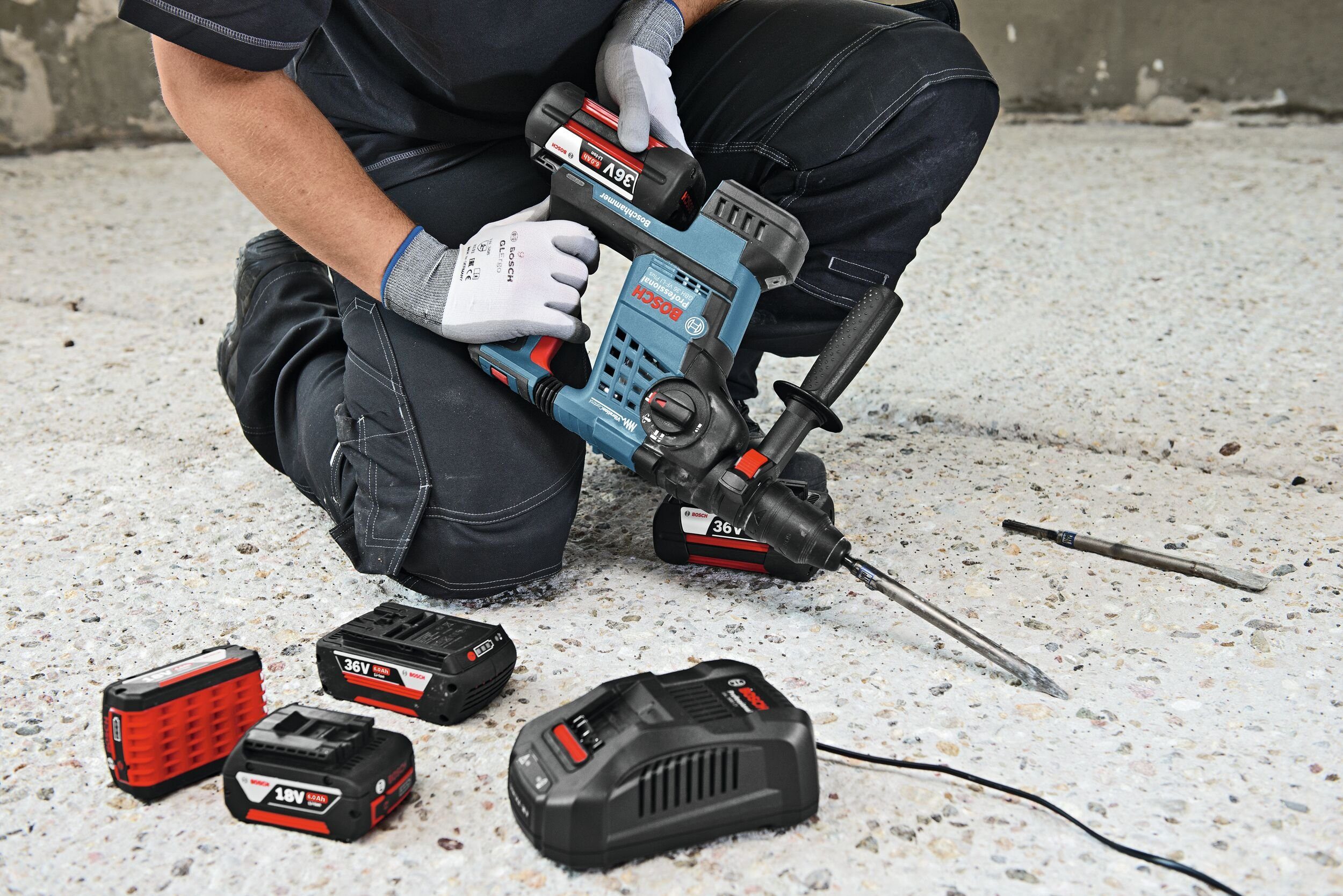 Bosch GAL 1880 CV + 2 x ProCORE 18 Volt 8,0 Ah ab 306,00 €