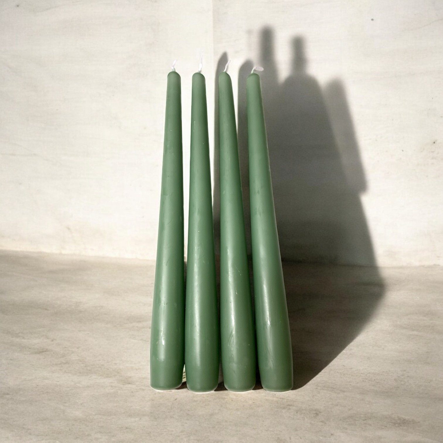 DekoTown Tafelkerze 4 St. Spitzkerzen, 25cm, Salbei Smaragdgrün, tropffrei, günstig online kaufen