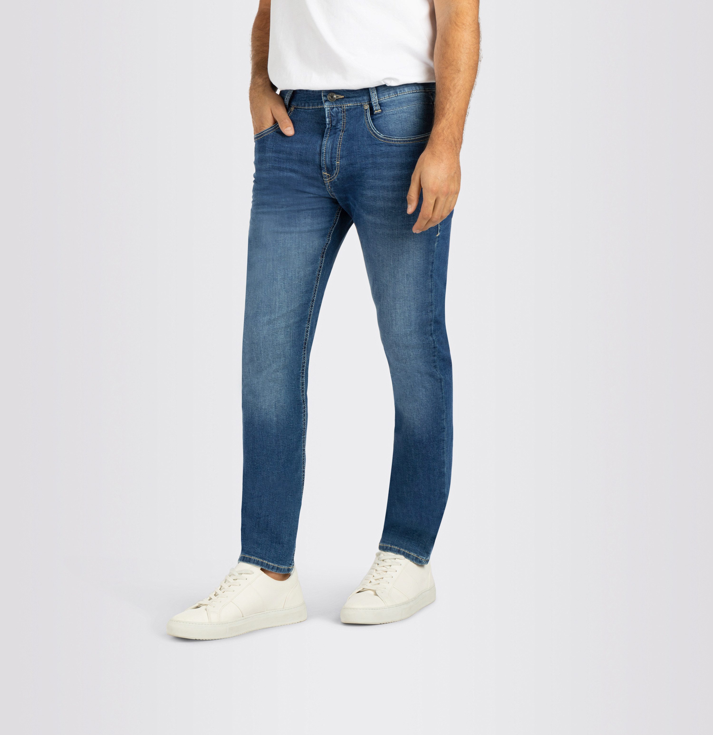MAC Slim-fit-Jeans Arne-Pipe light schmaler figurbetonender günstig online kaufen