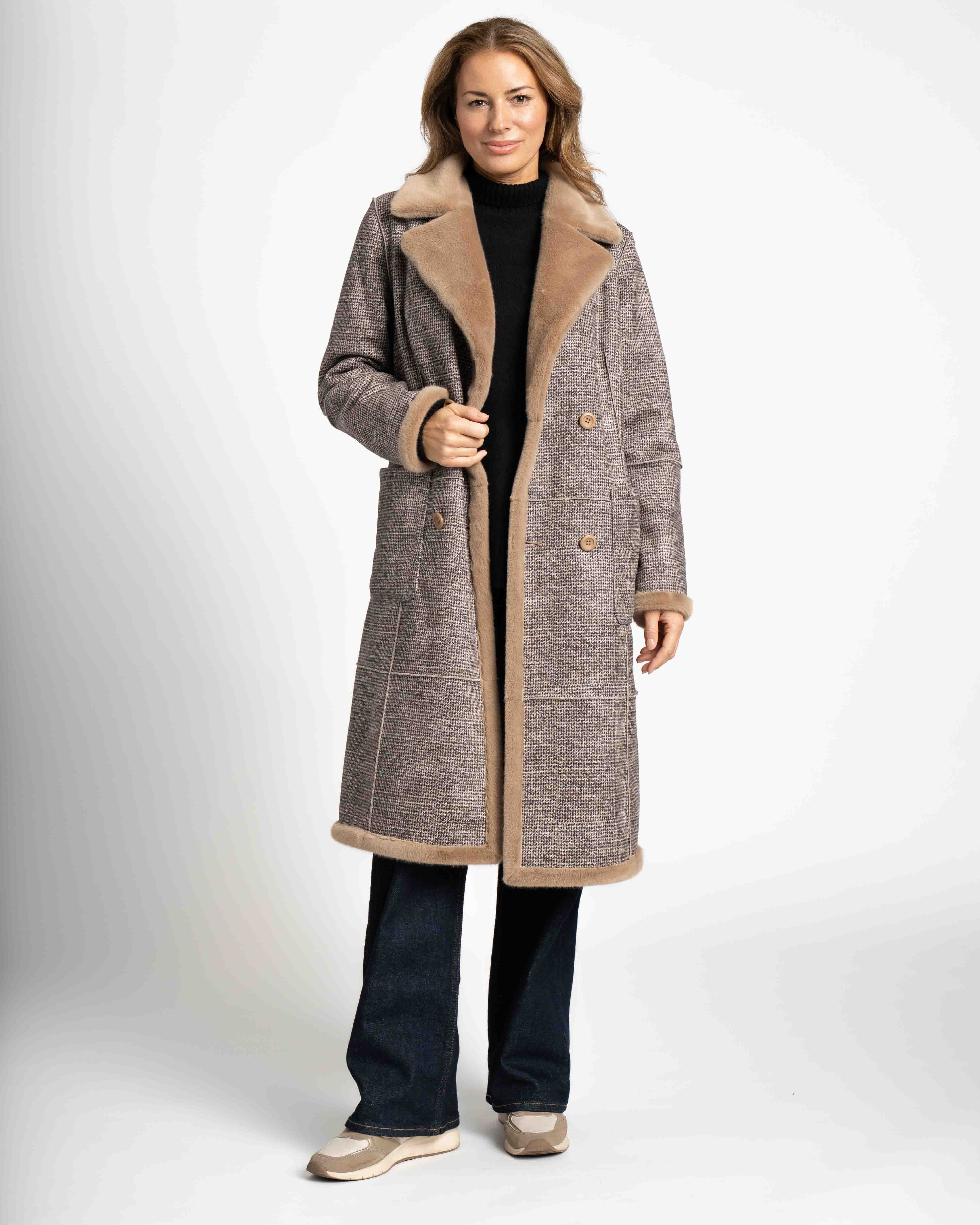 WEGA Green Goose Fellimitatmantel Modanique günstig online kaufen