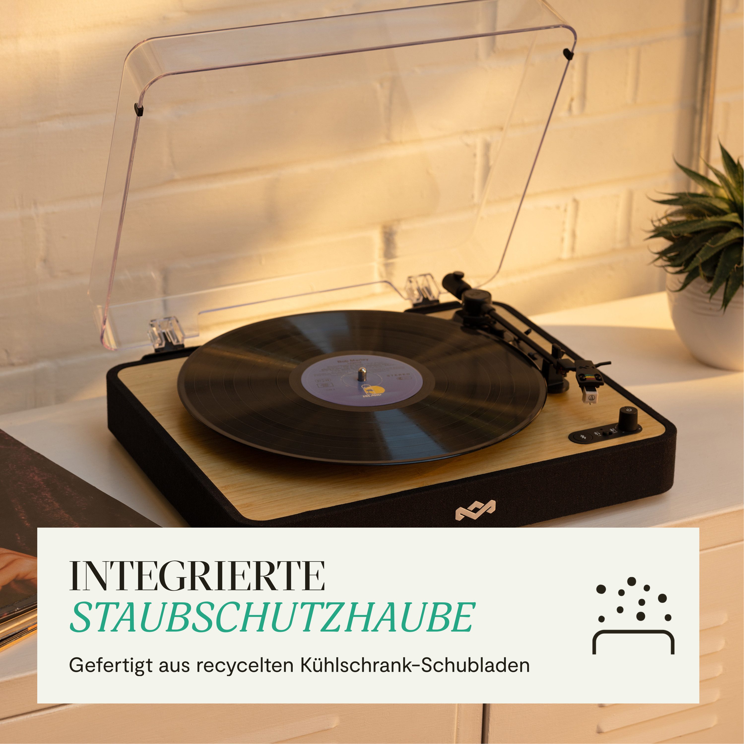 House of Marley Marley EM-JT004-SB Revolution Turntable Plattenspieler (Riemenantrieb, Bluetooth, Audio-Technica Tonabnehmer & 3 Geschwindigkeiten)