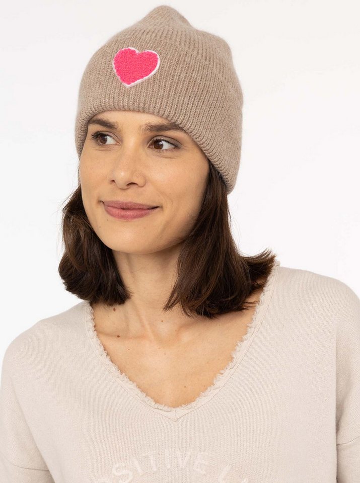 Zwillingsherz Beanie "Heart Patch" Grobstrick, Herzmotiv,Wollanteil, breiter Umschlag, wärmend