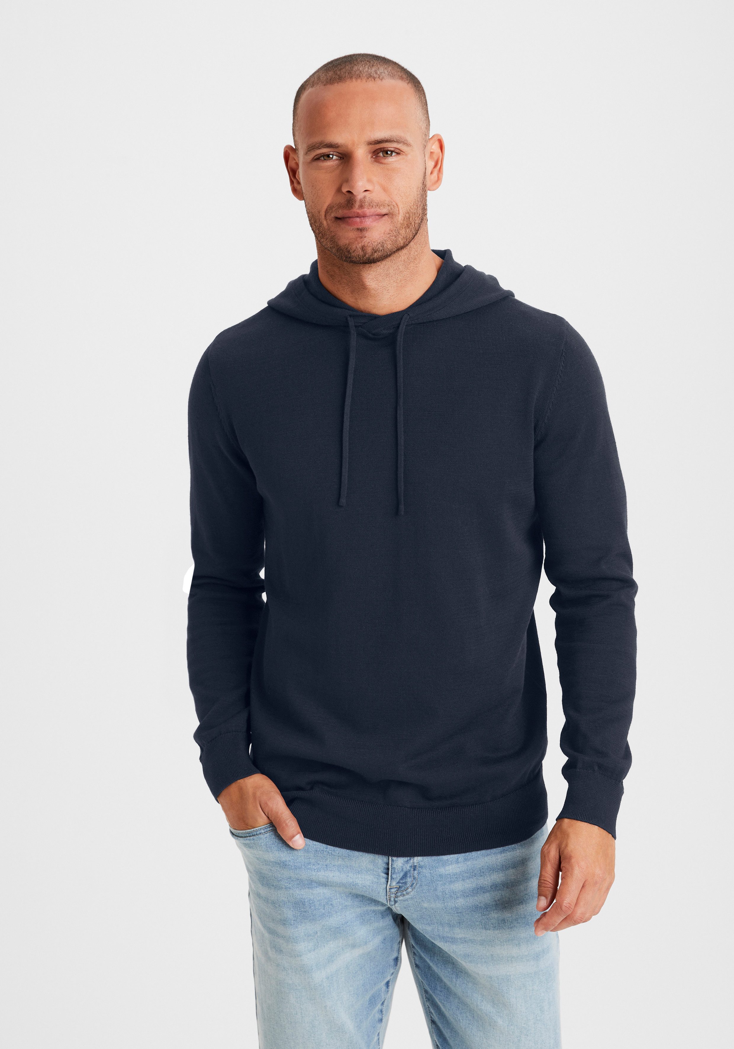 H.I.S Hoodie, Strickpullover mit Kapuze Feinstrick aus pflegeleichter Baumwollmischung. € 34,99