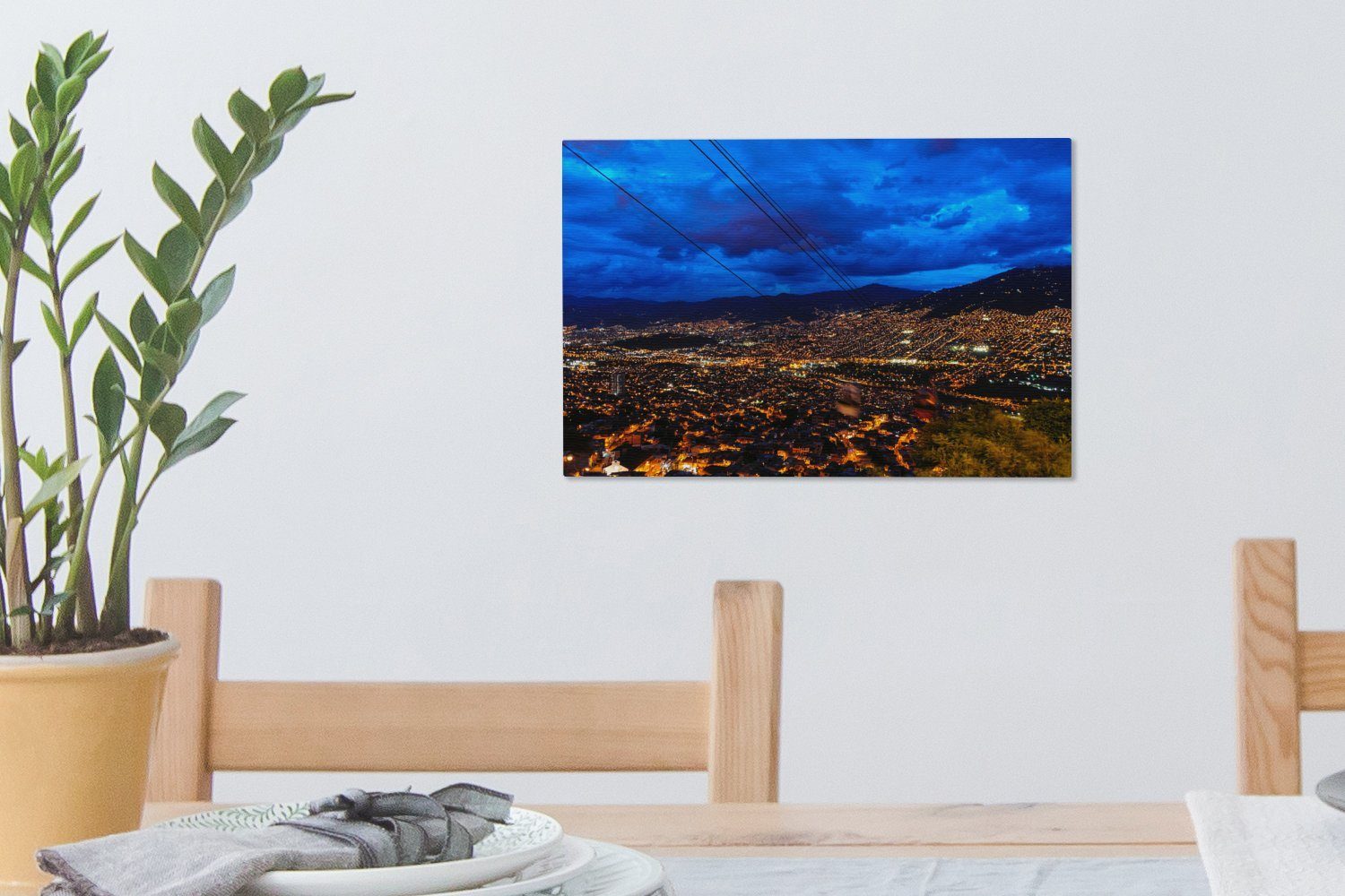 30x20 cm St), bei über Himmel, (1 der Seilbahnstation von Blick OneMillionCanvasses® Leinwandbilder, blauem Medellin Leinwandbild Wandbild Aufhängefertig, Wanddeko,