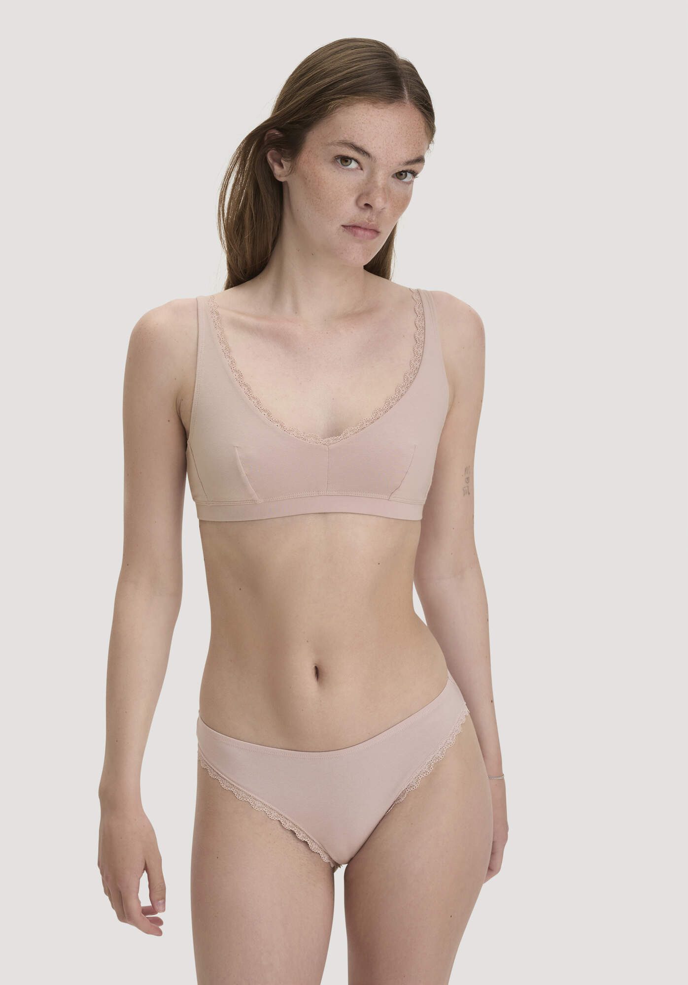 Hessnatur Bustier COTTON FEEL LACE aus Bio-Baumwolle (1-tlg)