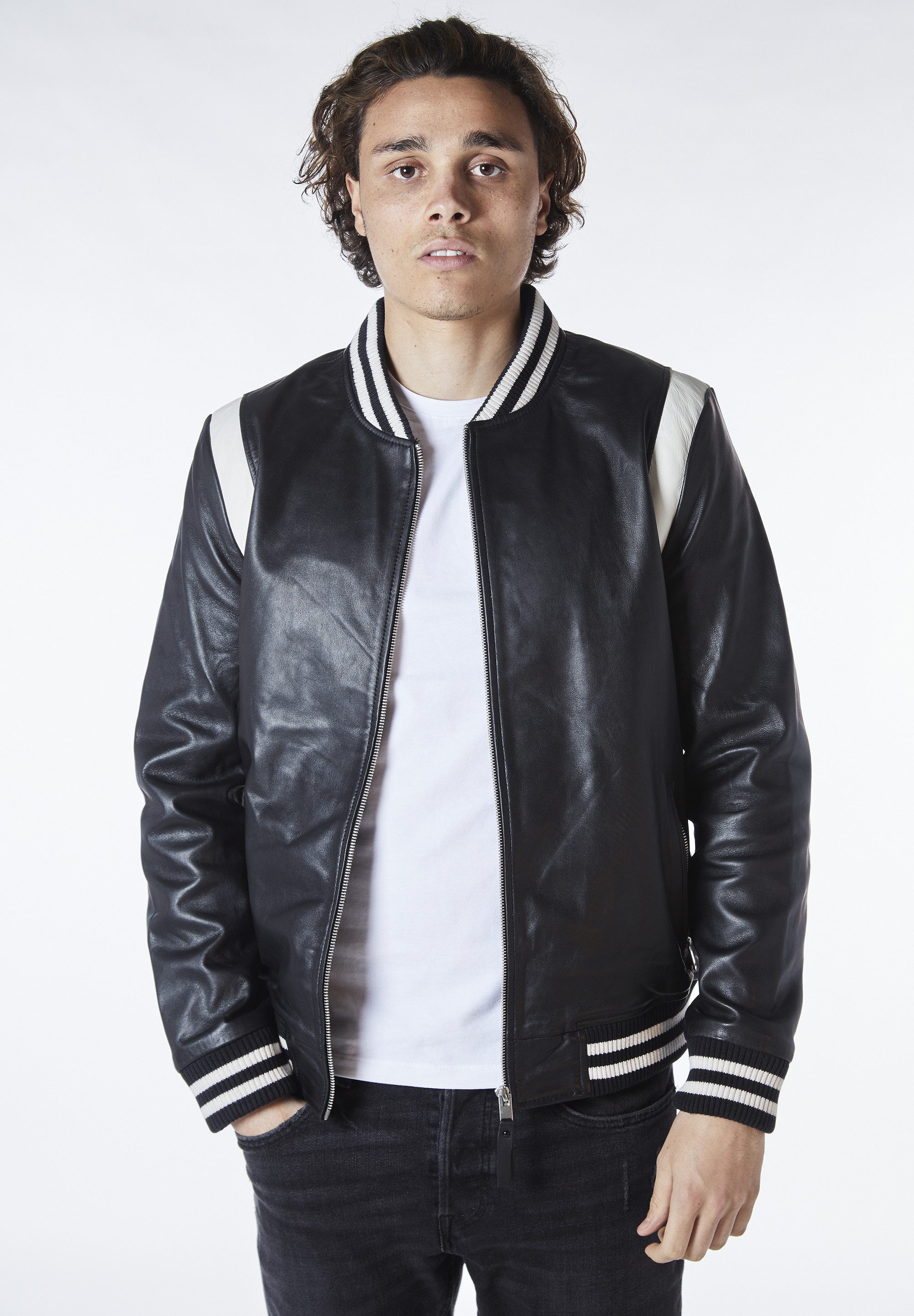 Bolongaro Trevor Lederjacke Teddy Bomber Lite Superweiches Leder,Gerippter Bomberkragen,Bikersteppung