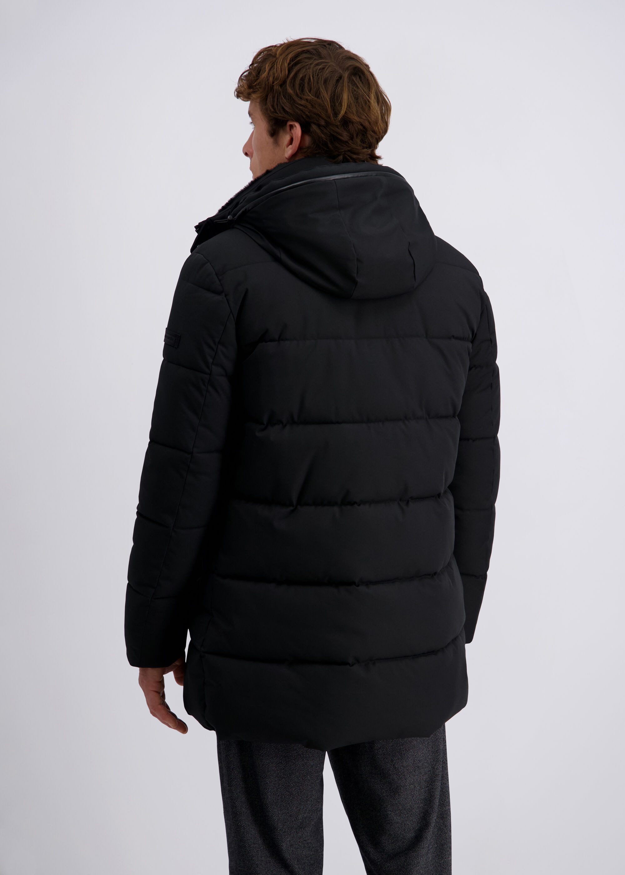 Pierre Cardin Winterjacke (1-St) mit Kapuze