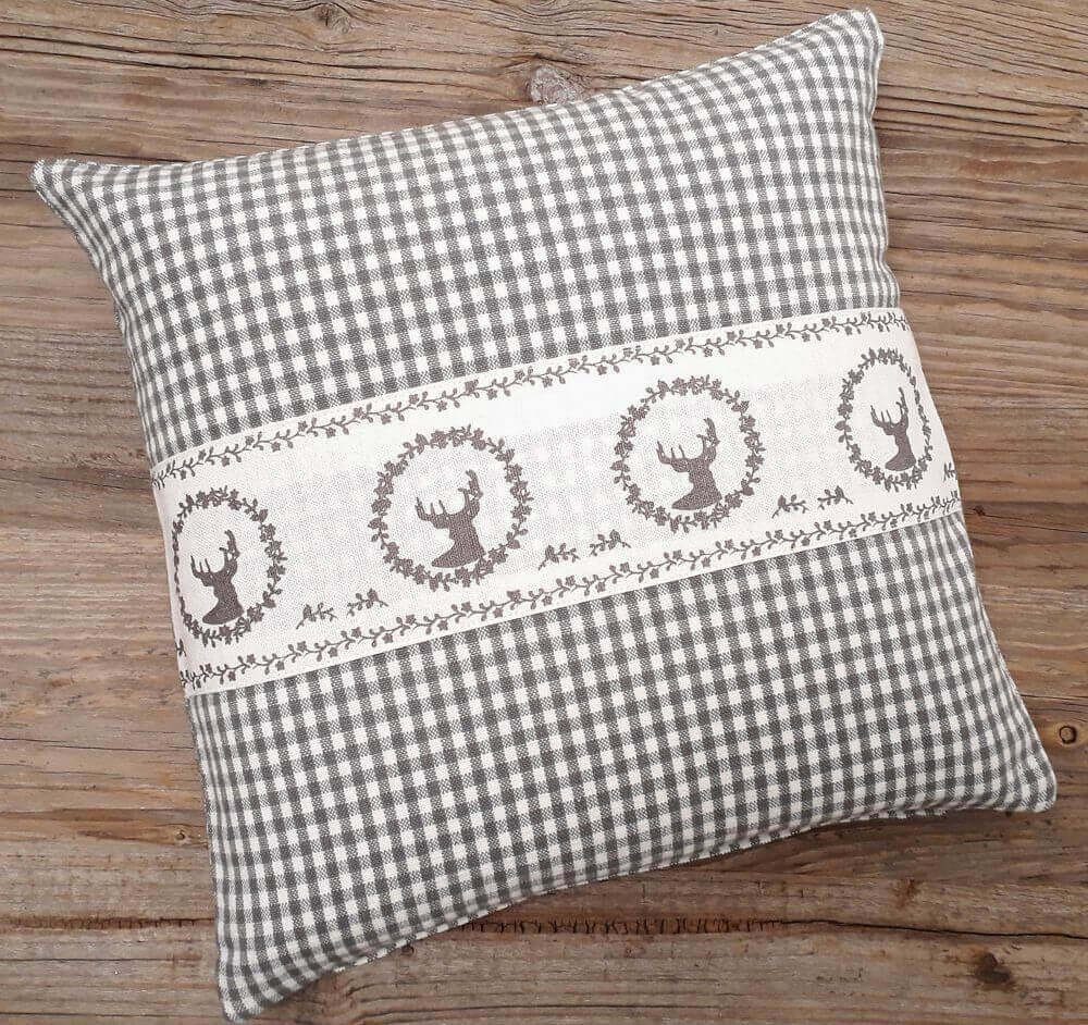 matches21 HOME & HOBBY Kissenbezüge Kissen-Bezug 30x30 cm Hirsch Landhaus-S günstig online kaufen