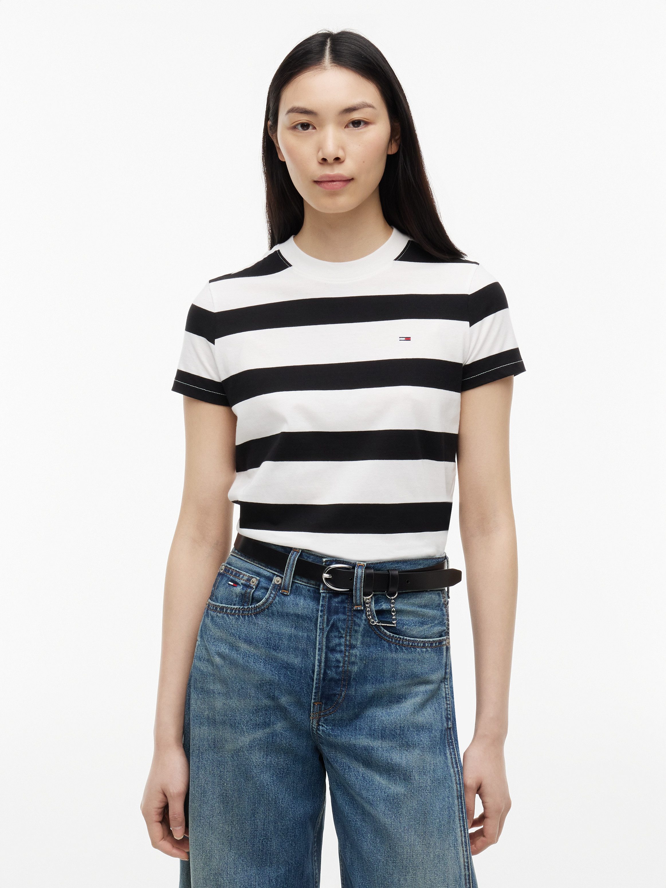 Tommy Jeans Kurzarmshirt TJW REG S FLAG JERSEY SS TEE EXT Baumwolle, regular fit, Kurzarm, Blockstreifen
