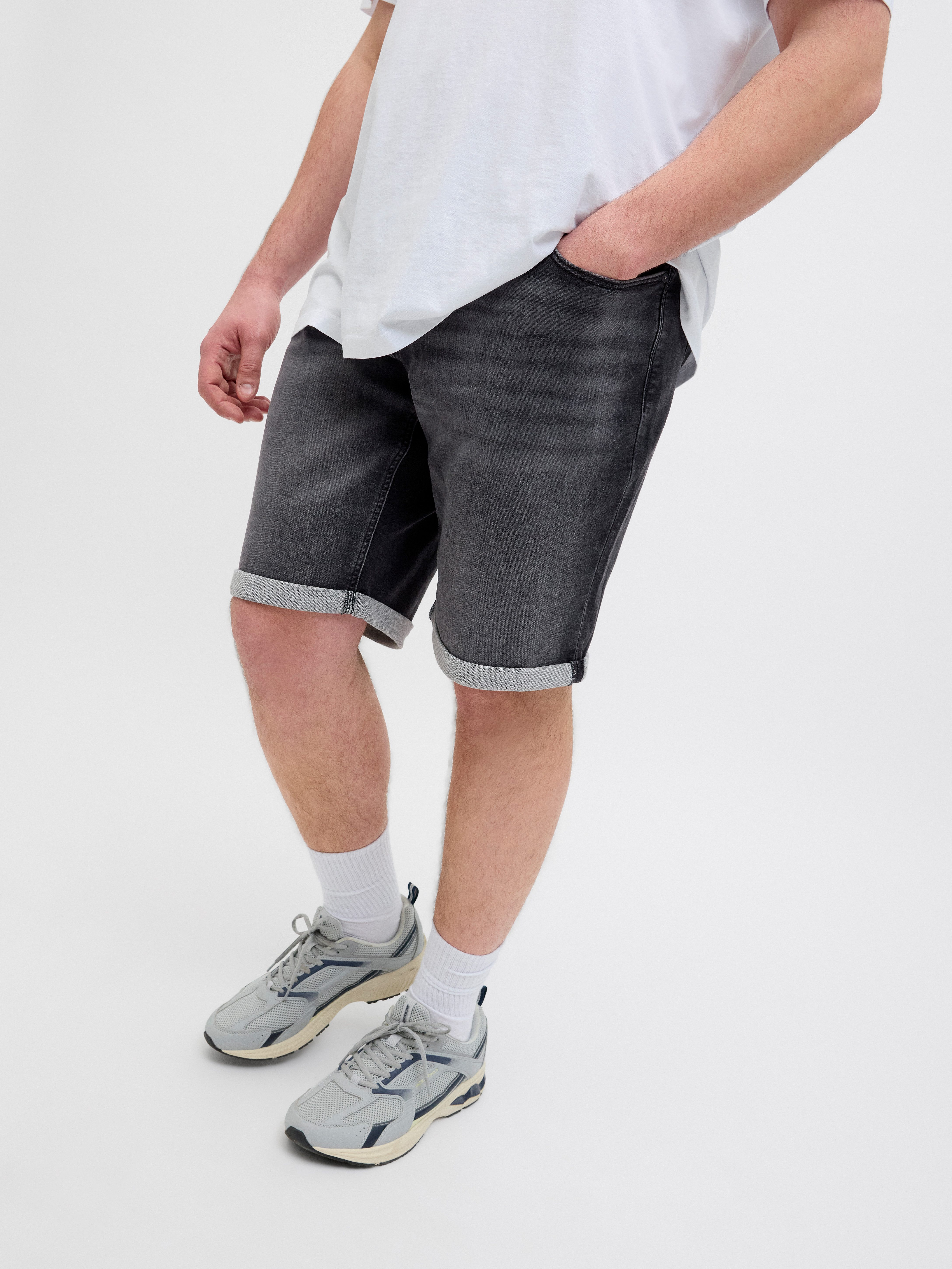 Jack & Jones PlusSize Shorts JJIRICK JJICON I.K. SHOR mit Umschlag günstig online kaufen