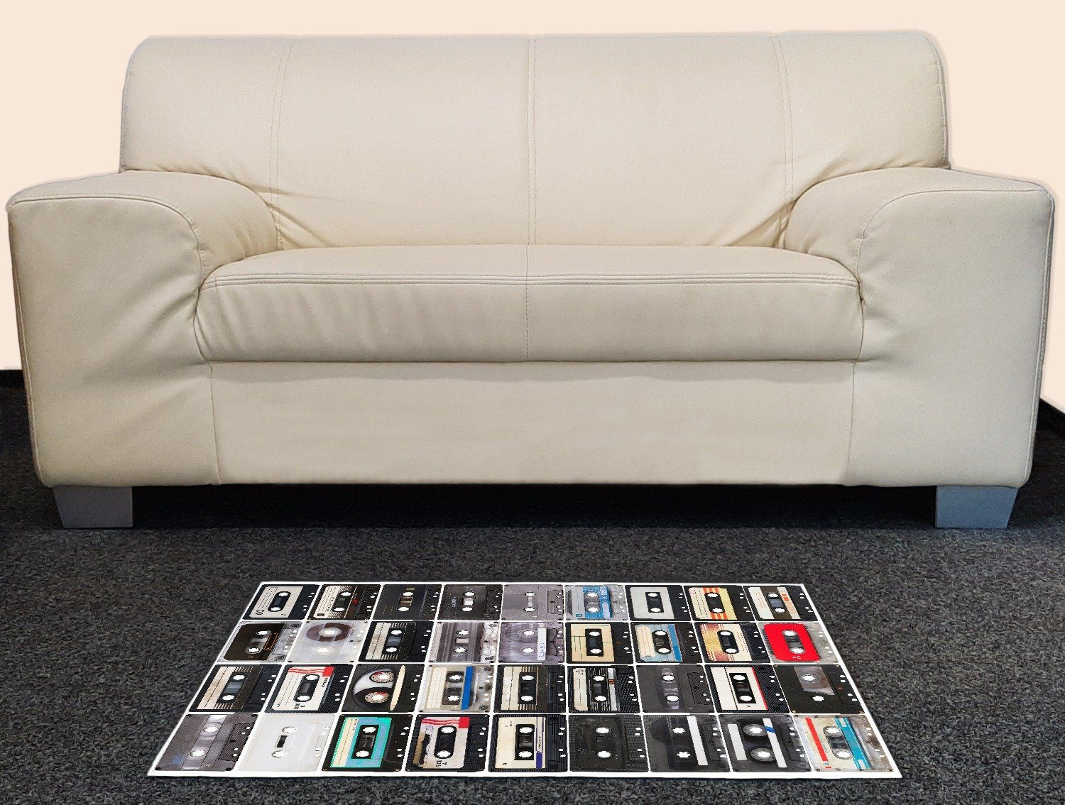 Wallario Teppich Retro Kassetten, rechteckig, rutschfest günstig online kaufen