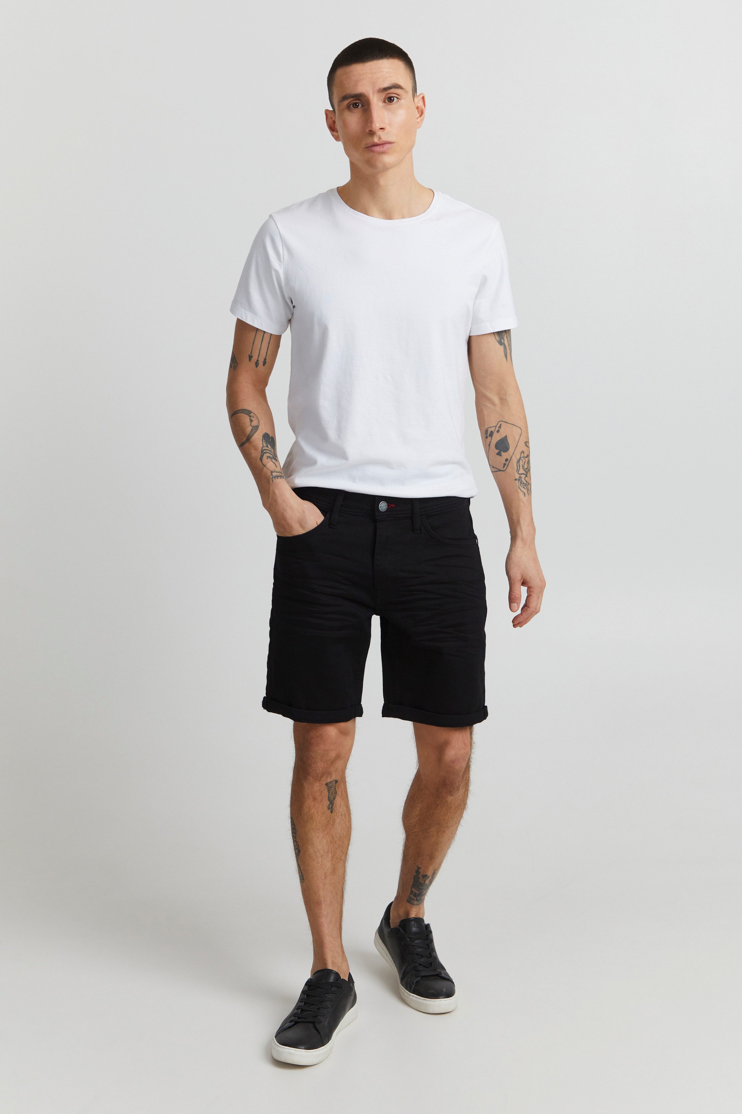 Blend Shorts BHTWISTER-denimshorts mit Markenlabel, aus Baumwollmischung, Regular Fit, knielange Form