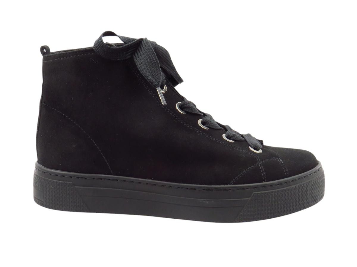 Alexa Sneaker