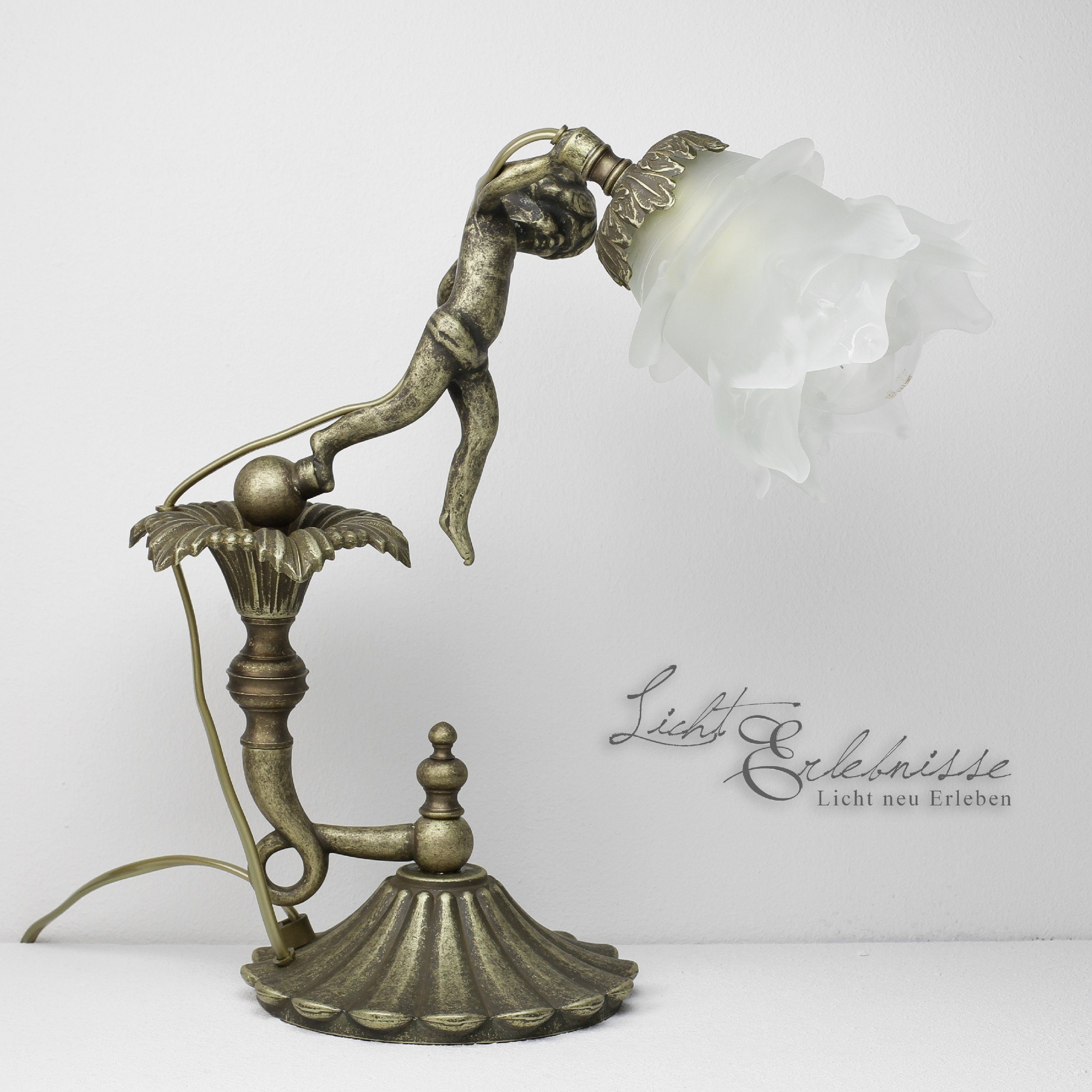 Licht-Erlebnisse Nachttischlampe »PUTTI«, ohne Leuchtmittel, Tischlampe  Echt-Messing Glasschirm Blütenform Handarbeit Jugendstil
