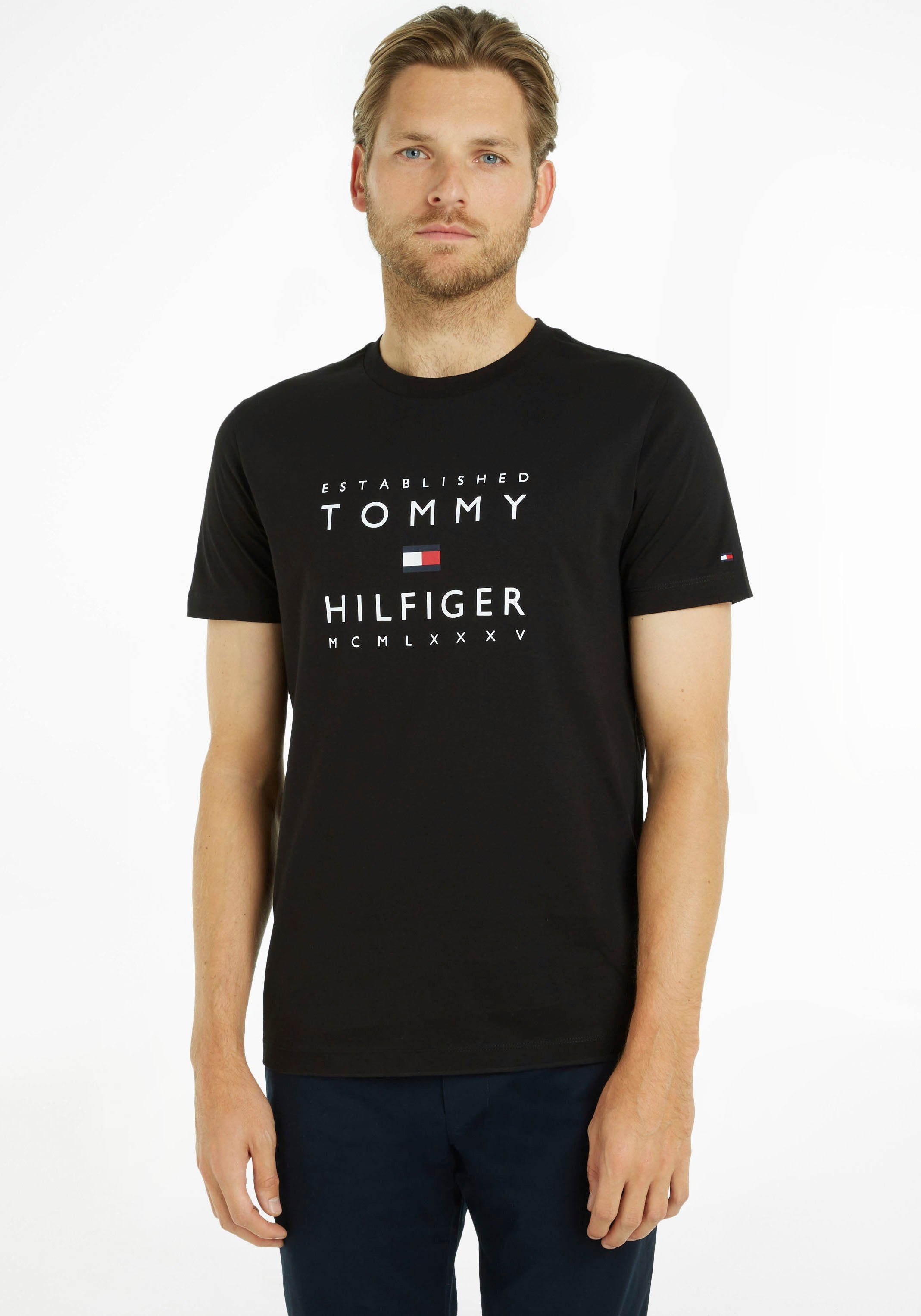 am Labelfarben mit STACKED T-Shirt Rippsband Ausschnitt ESTABLISHED Tommy in TEE Black Hilfiger