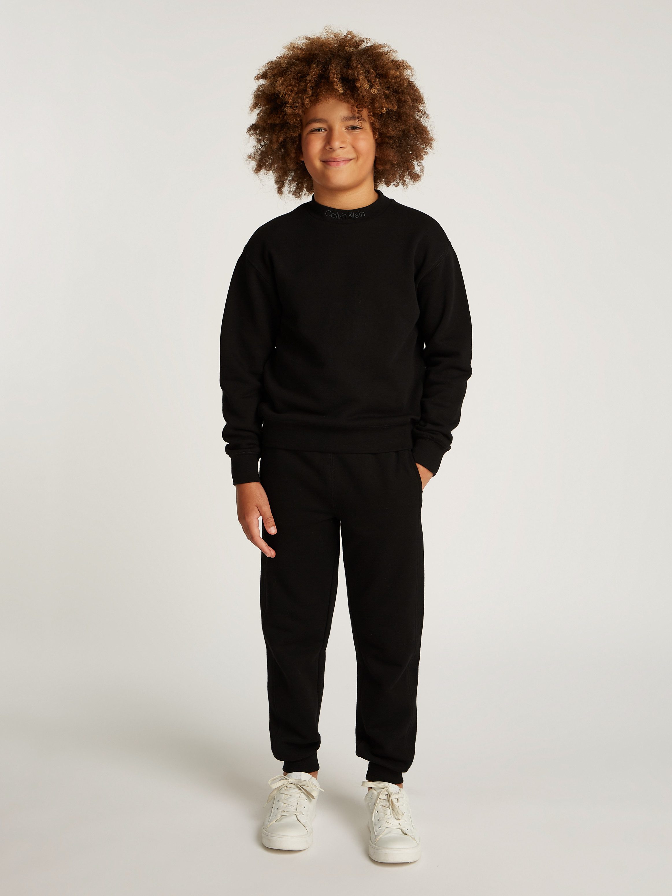Calvin Klein Jeans Langarmshirt & Hose EMBRO. CK LOGO TERRY SET für Kinder bis 16 Jahre mit Logoprägung