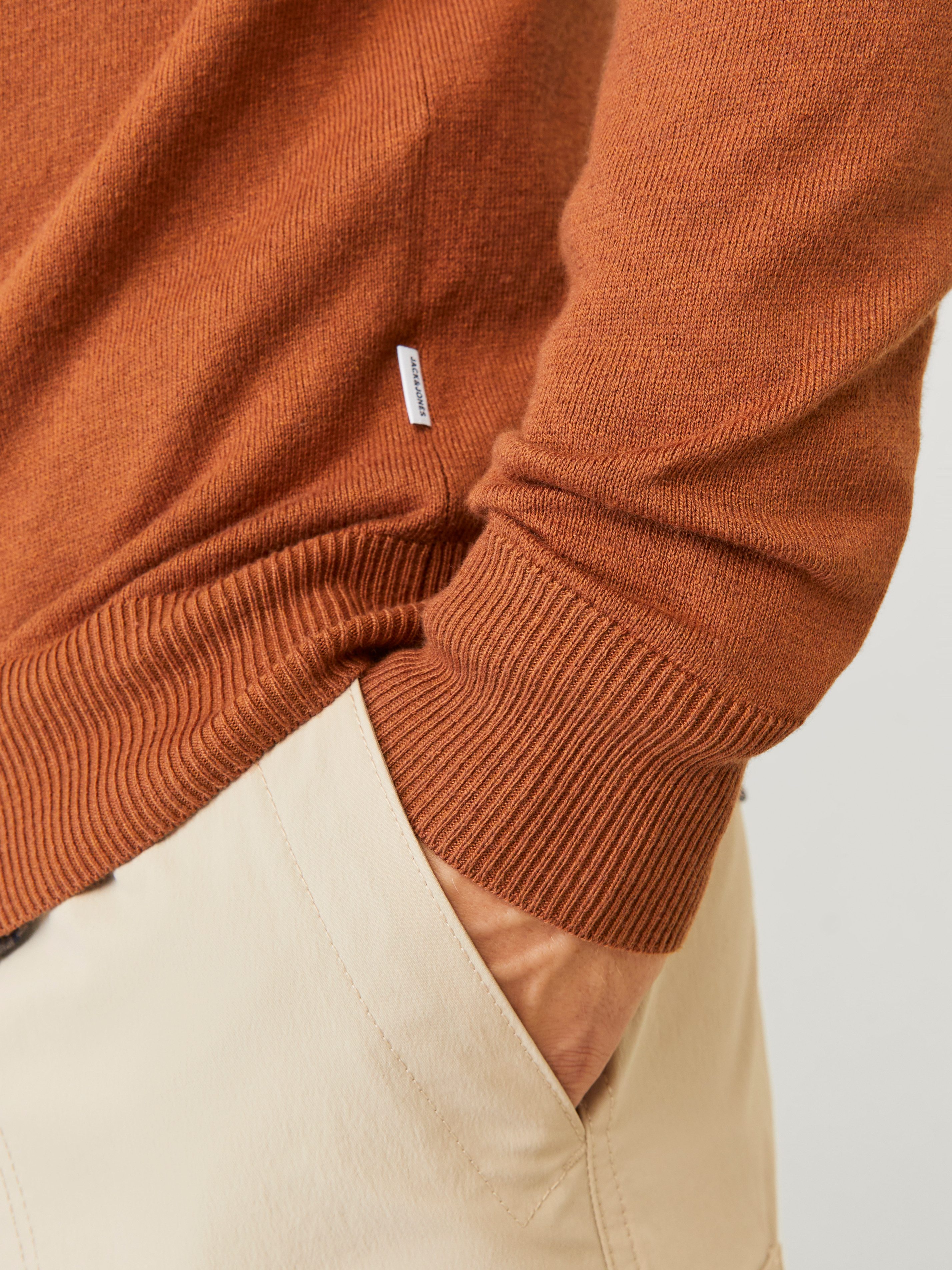 Jack & Jones Strickpullover JJEEMIL KNIT CREW NECK NOOS mit Rundhalsausschnitt