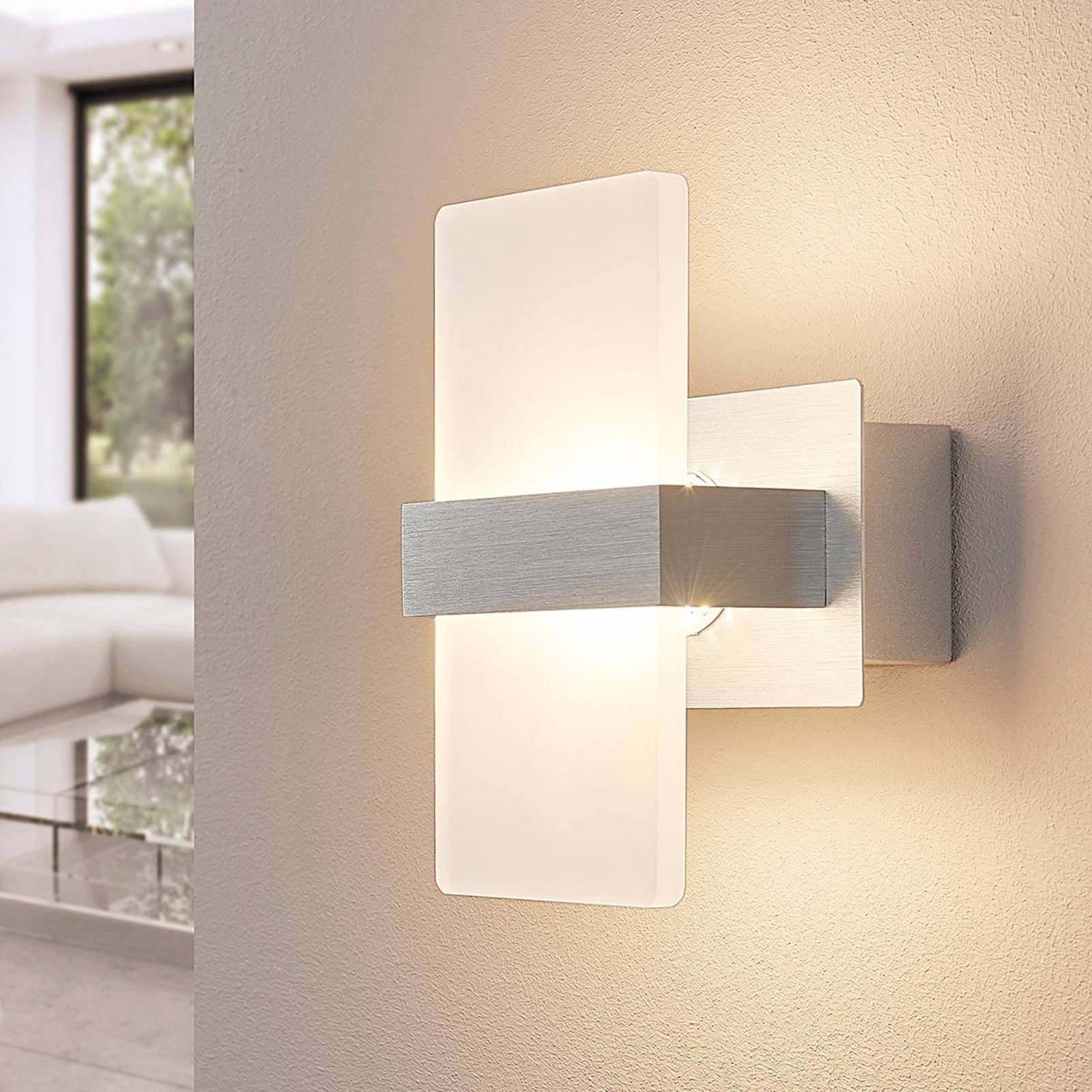 Lindby LED Wandleuchte Yorick, LED-Leuchtmittel fest günstig online kaufen