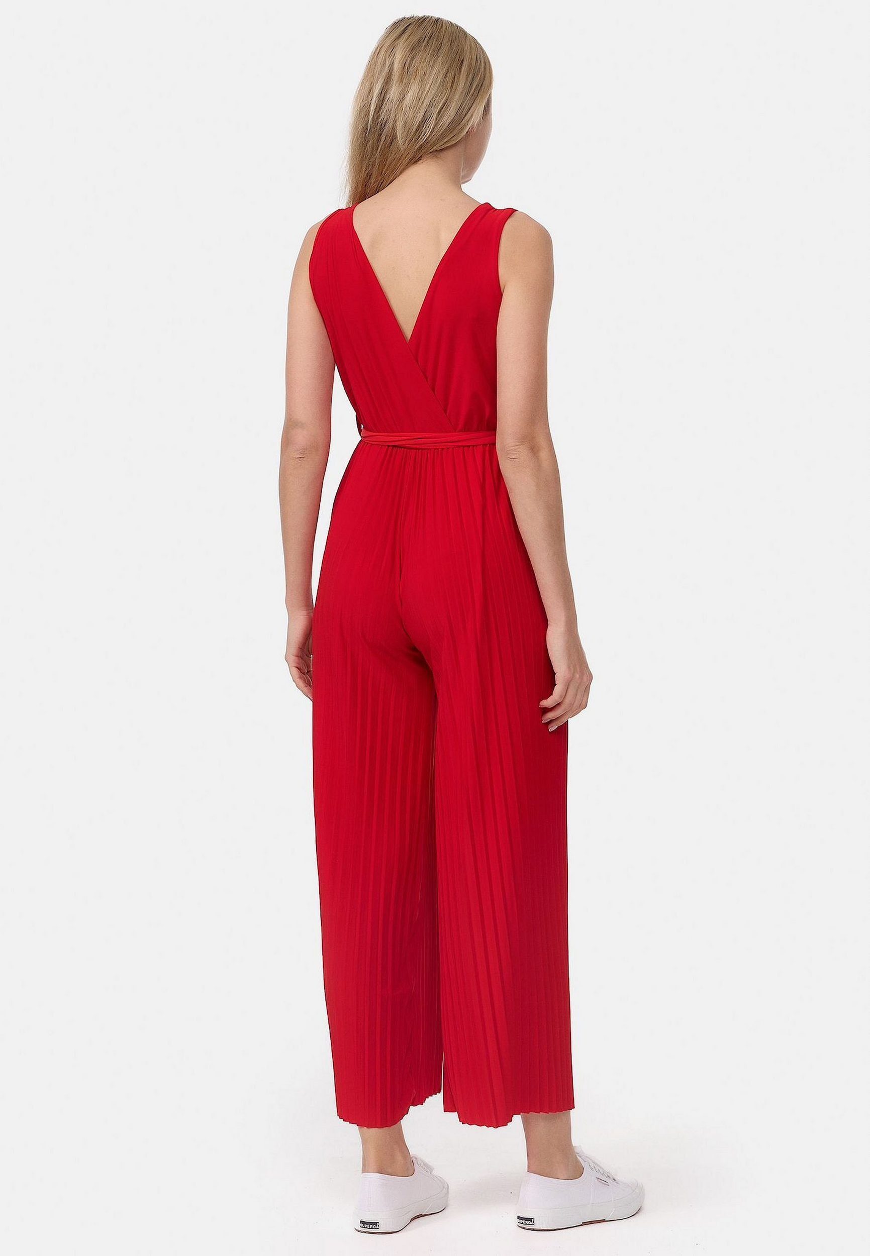 Worldclassca Jumpsuit Worldclassca Jumpsuit Pleated Overalls mit Gürtel Ärmellos Sommer Neu Neue Kollektion - Stilvolle und gemütliche Sommer Mode für Damen