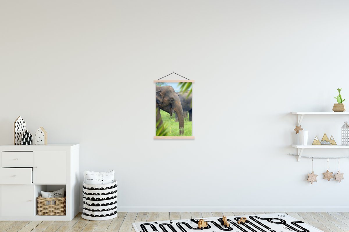 MuchoWow Poster Elefant - Palme für (1 Textilposter Posterleiste, St), Tiere, Magnetisch Bilderleiste, Wohnzimmer, 