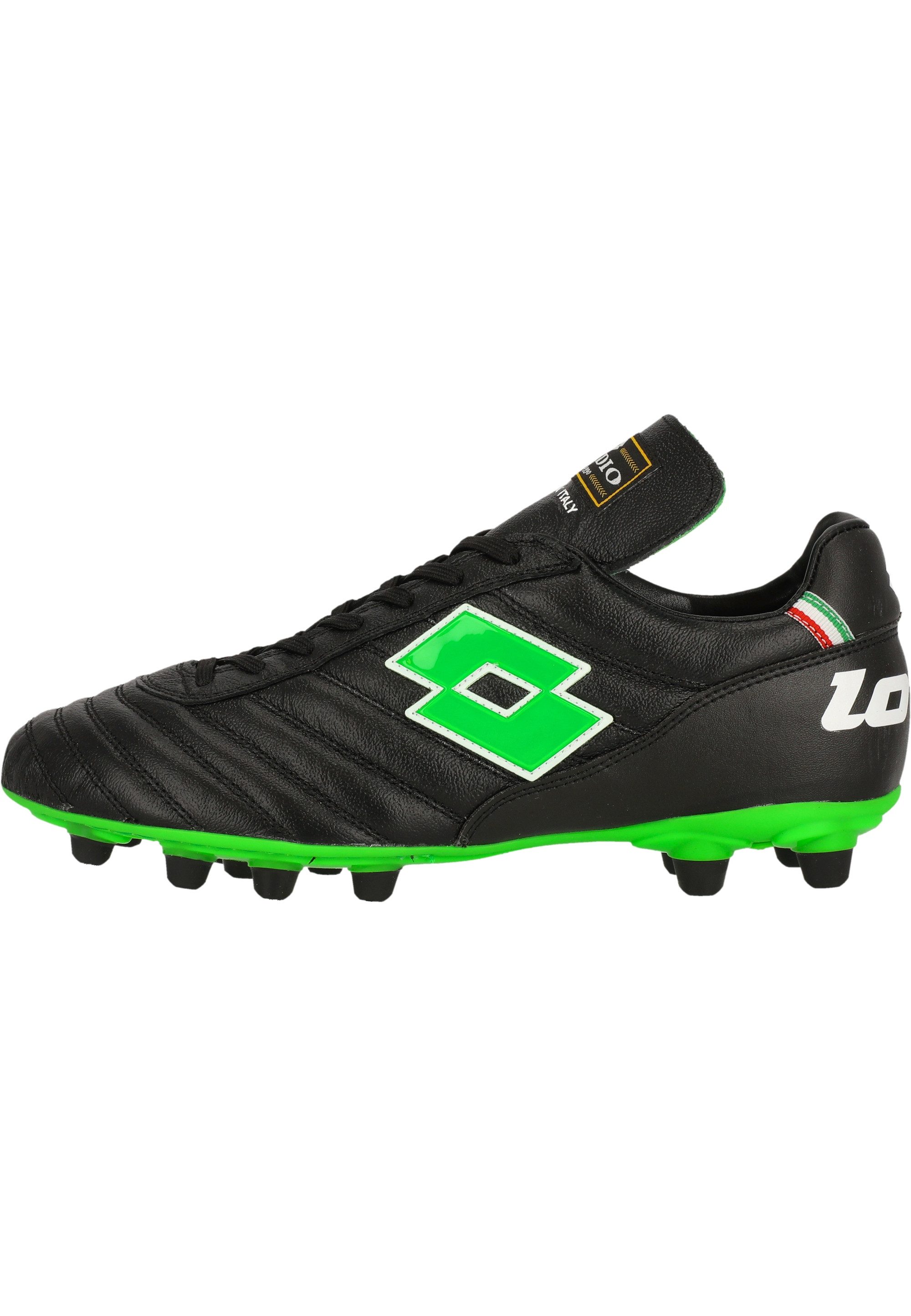 Lotto Stadio 300 II Fußballschuh perfekt für festen Untergrund