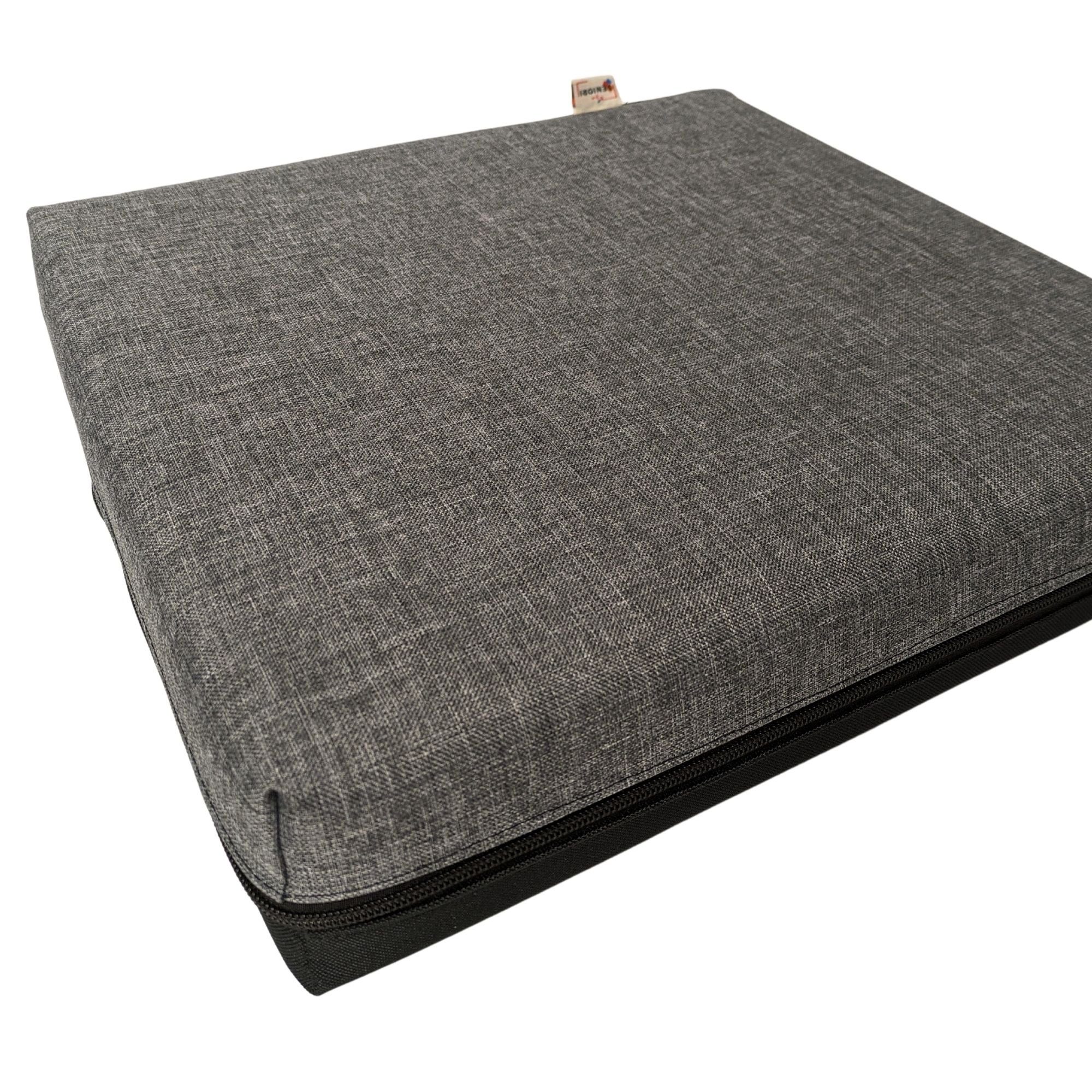 Seniori Sitzkissen SENIORI Rollstuhlkissen 42x42x8cm Antidekubitus Schaumstoffschicht, 3K. Grau