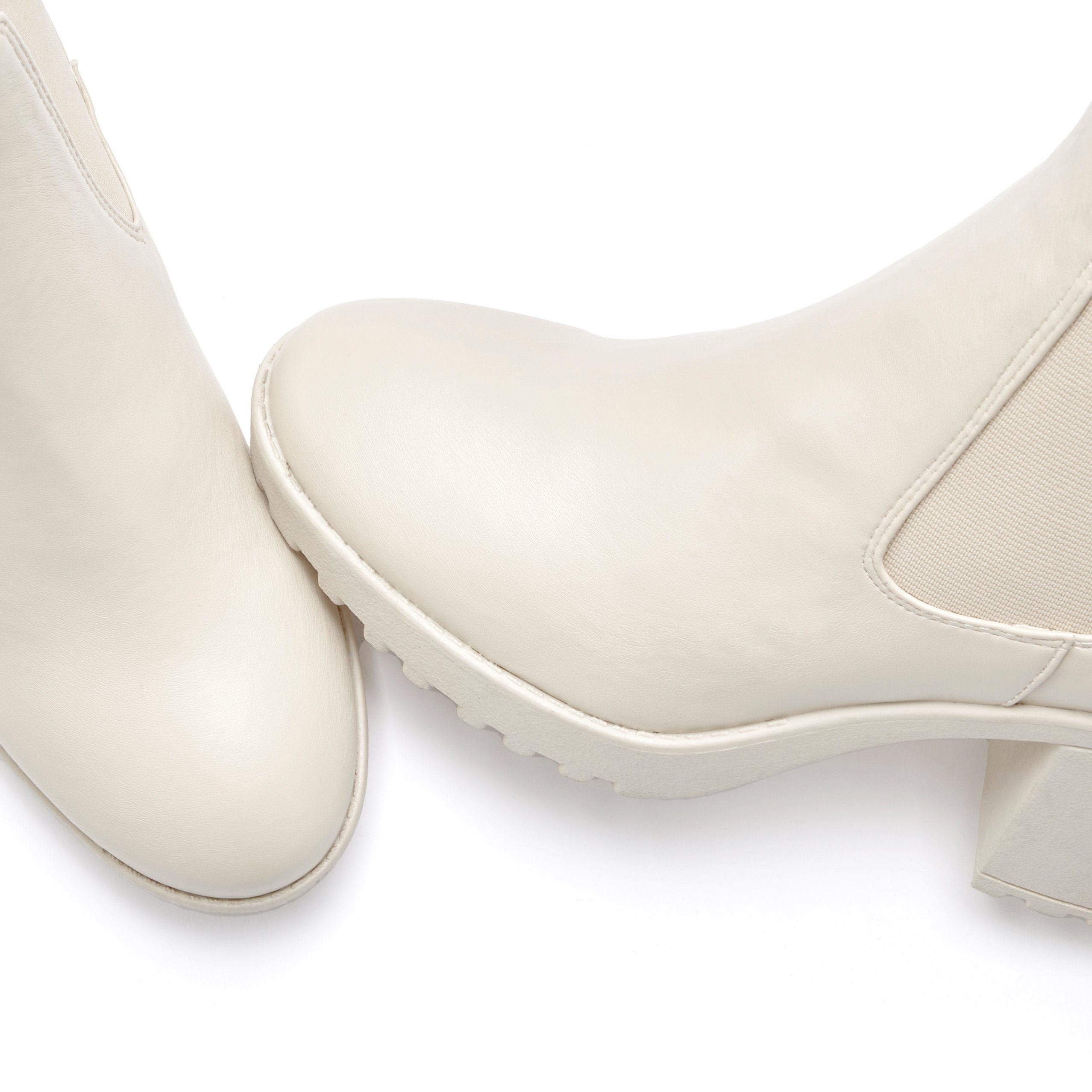 Vivance by Lascana Chelseaboots mit Blockabsatz & Stretch-Einsatz, High-Heel-Stiefelette, Ankle Boots – Bild 5 von 5