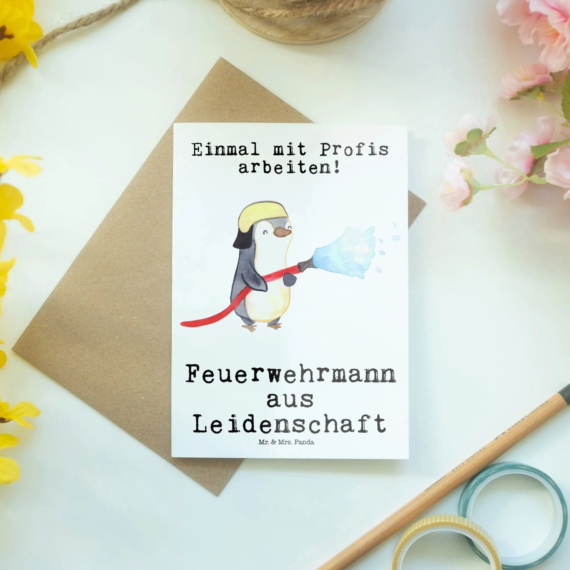 Thumbnail - Mr. & Mrs. Panda Grußkarte Feuerwehrmann Leidenschaft - Weiß - Geschenk, freiwillige Feuerwehr, Handgefertigt