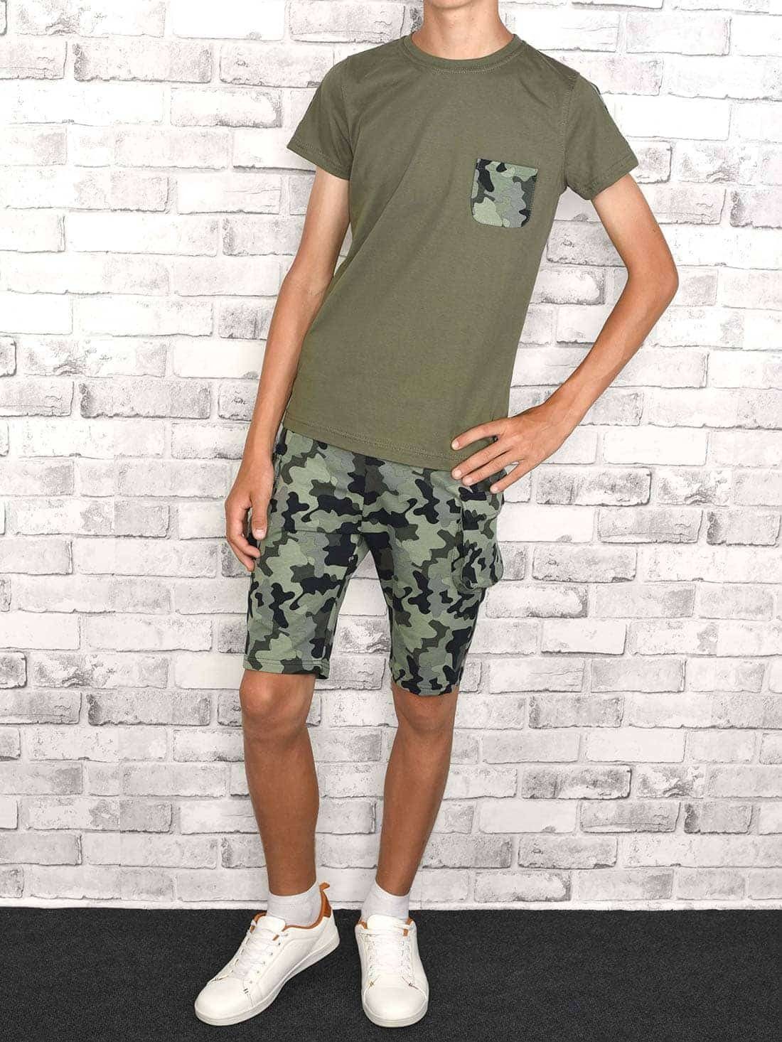 Camouflage T-Shirt Jungen Shorts casual Olivegrün Cargo und (1-tlg) Shorts BEZLIT & T-Shirt Sommer Set