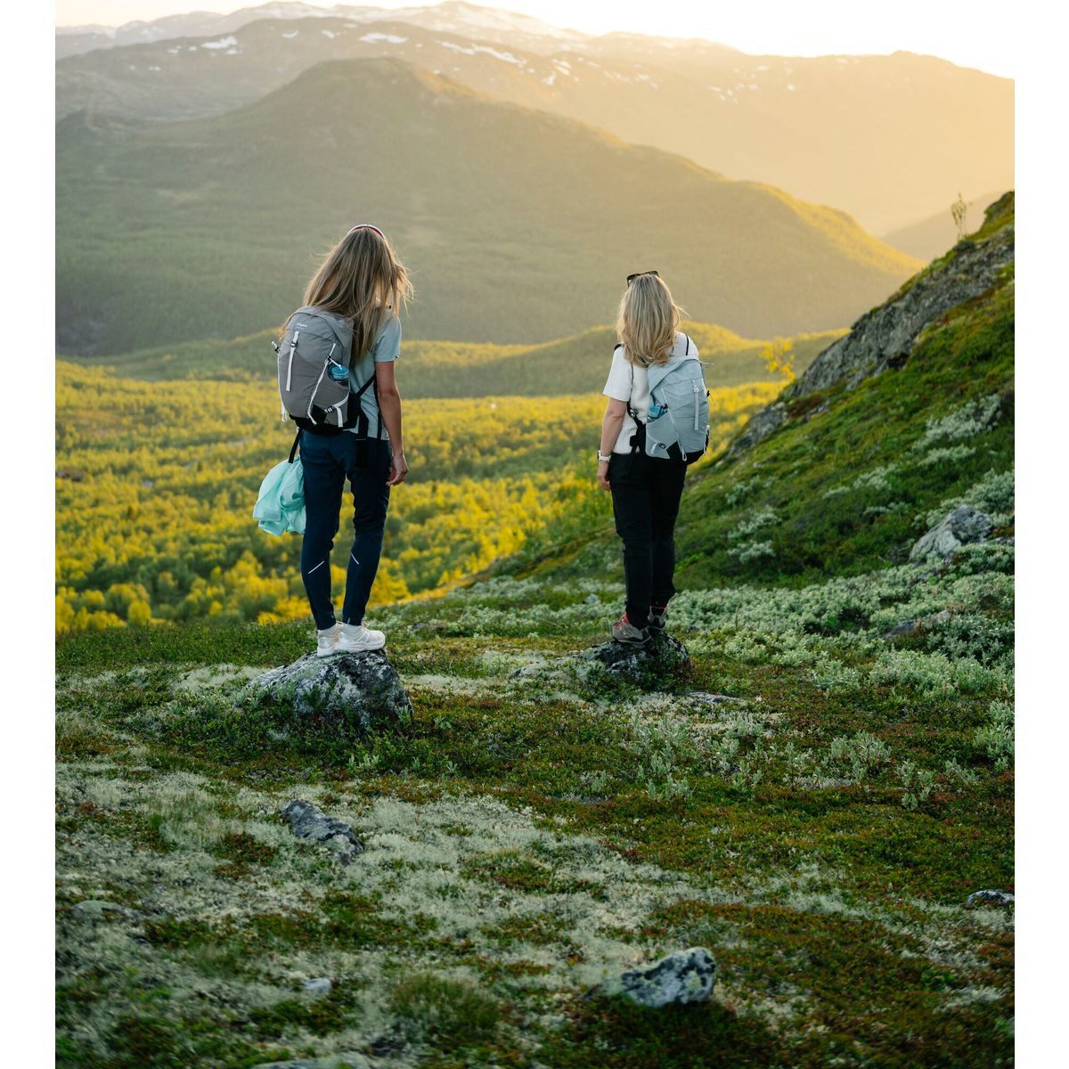 Bergans Wanderrucksack Vengetind 15, Leichter, belüfteter Wanderrucksack mit 15L Volumen, ideal für