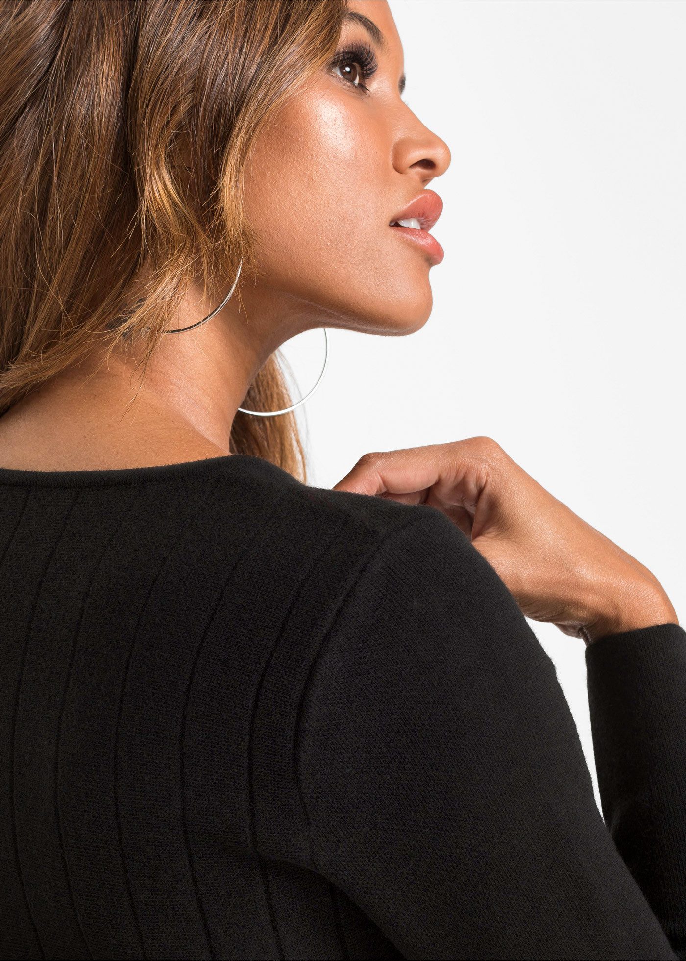 bonprix Strickkleid aus Polyacryl und Baumwolle, ausgestellte Passform, mit Karomuster