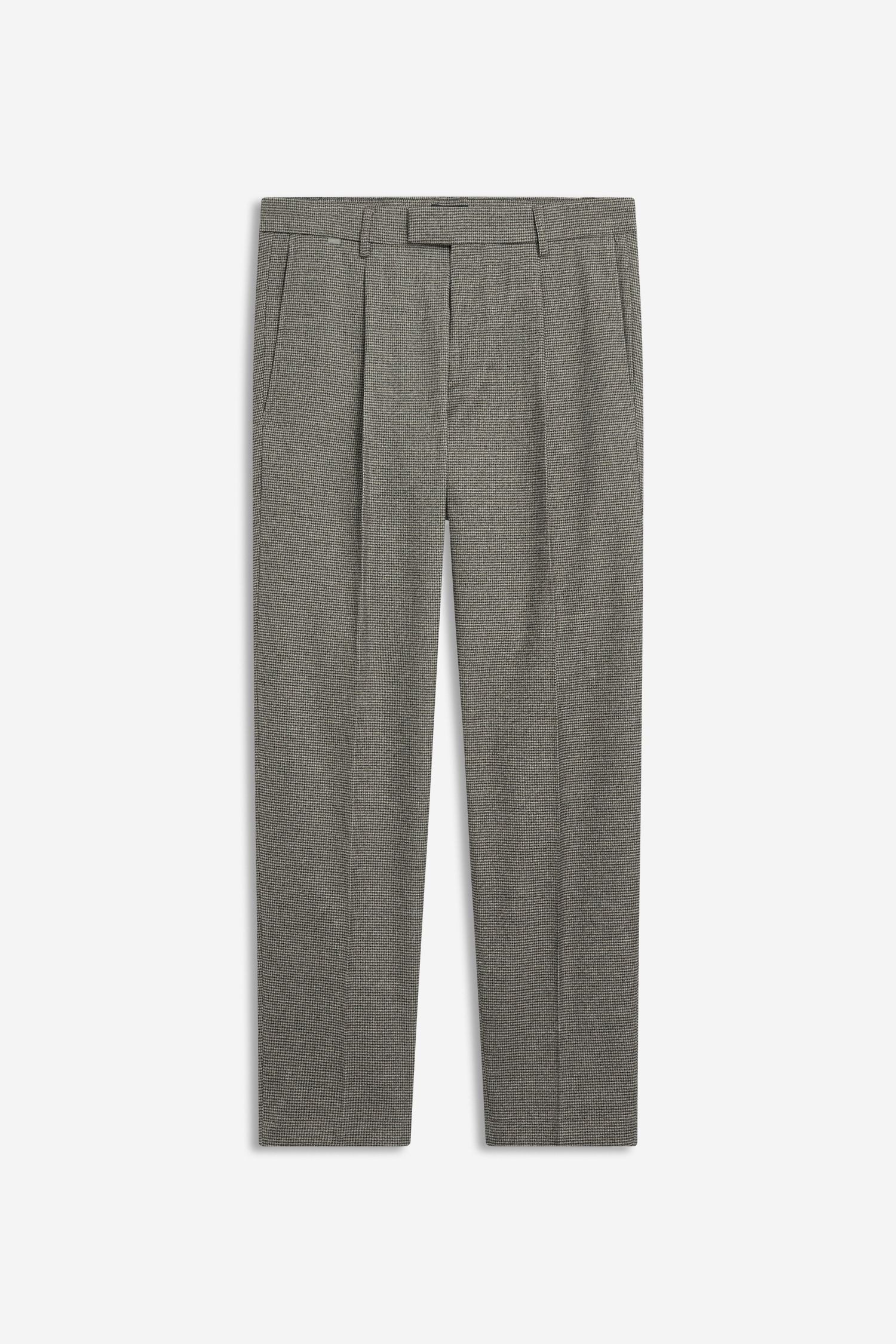 Chinos