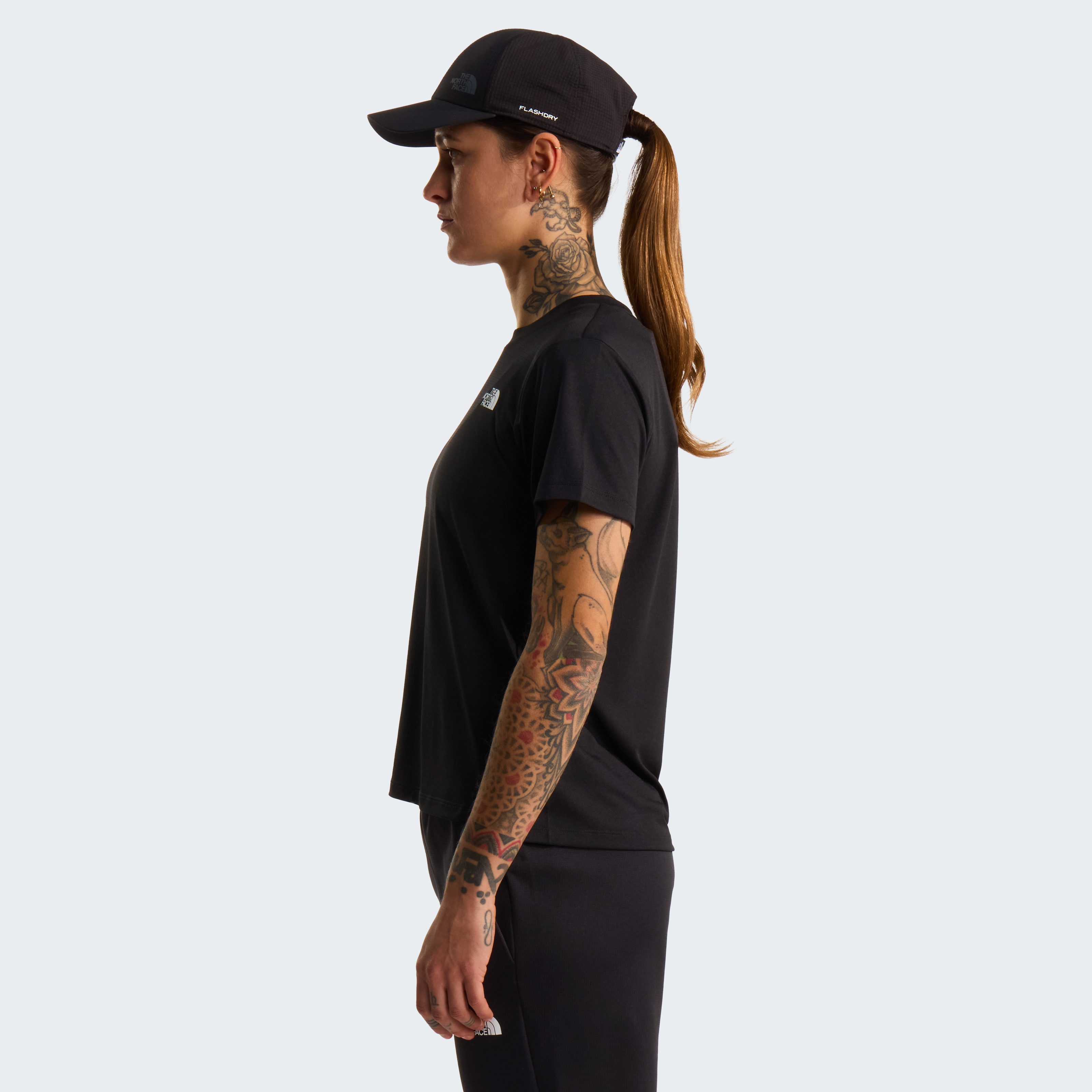 The North Face Funktionsshirt W FLEX SHORT SLEEVES REG TEE sportlicher Stil, kurze Ärmel, schnell trocknendes FlashDry™-Gewebe