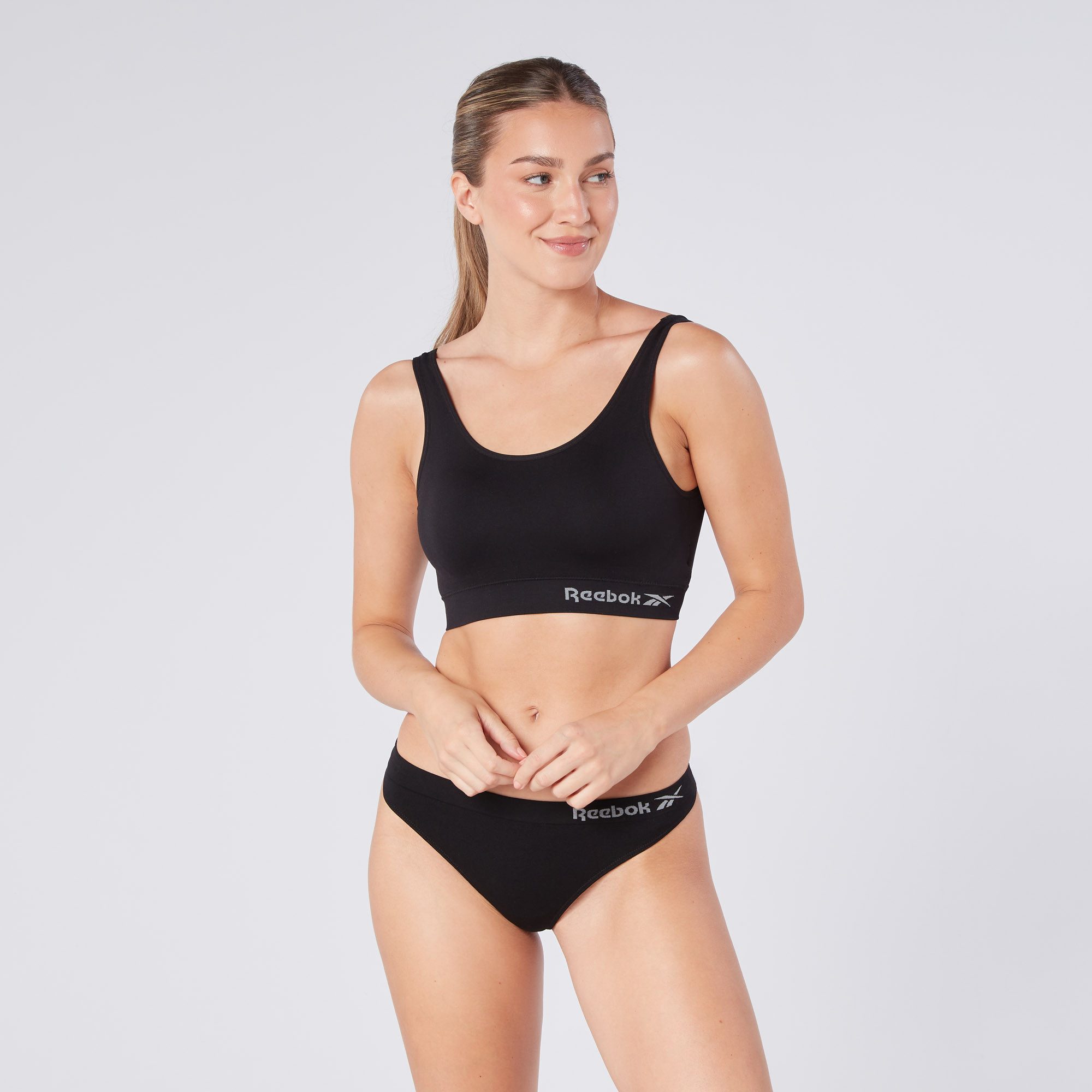 Reebok Bustier KIRA breite Träger, ohne Verschluss, bequem, basic, ohne Bügel, mit Logo