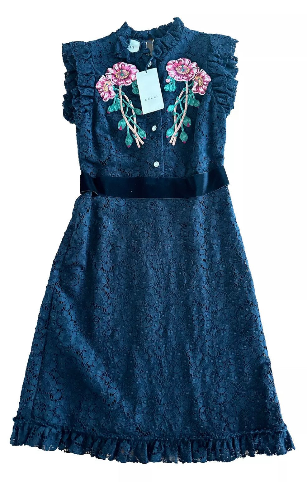 GUCCI Midikleid Ball Kleid aus hochwertiger Spitze und mit floralen Stickereien Hochwertige Spitze mit Samtband, Rüschen an Kragen