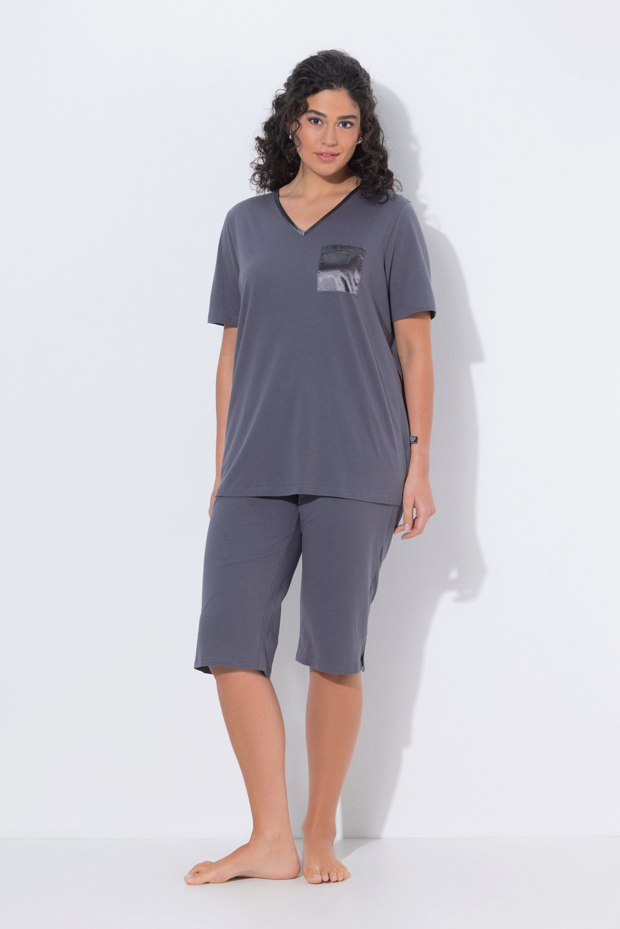 Ulla Popken Pyjama Pyjama Satin-Brusttasche V-Ausschnitt Halbarm