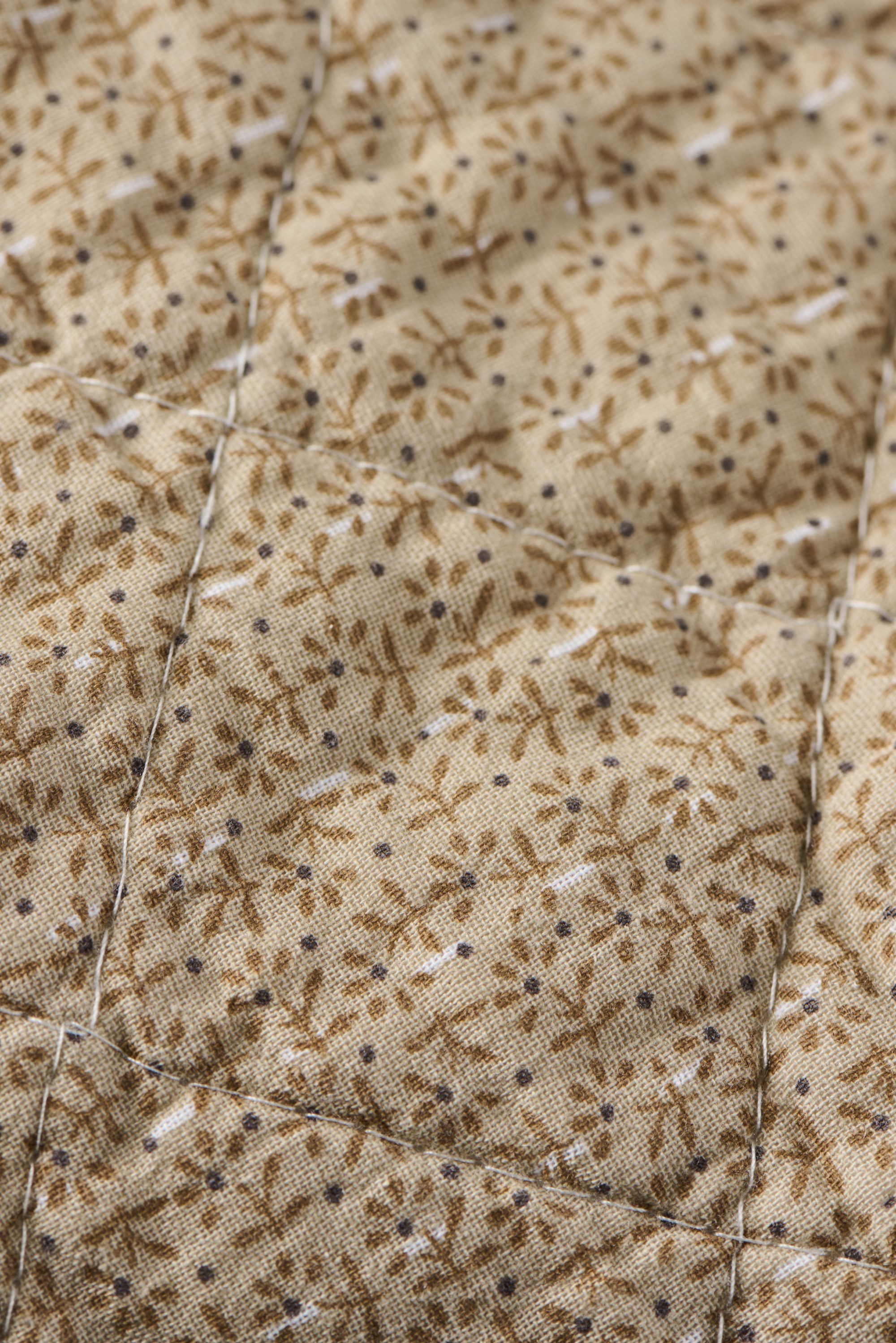 Ib Laursen Tagesdecke Ib Laursen - Decke Quilt Wohndecke Überwurf 180x130cm Braun Blumen