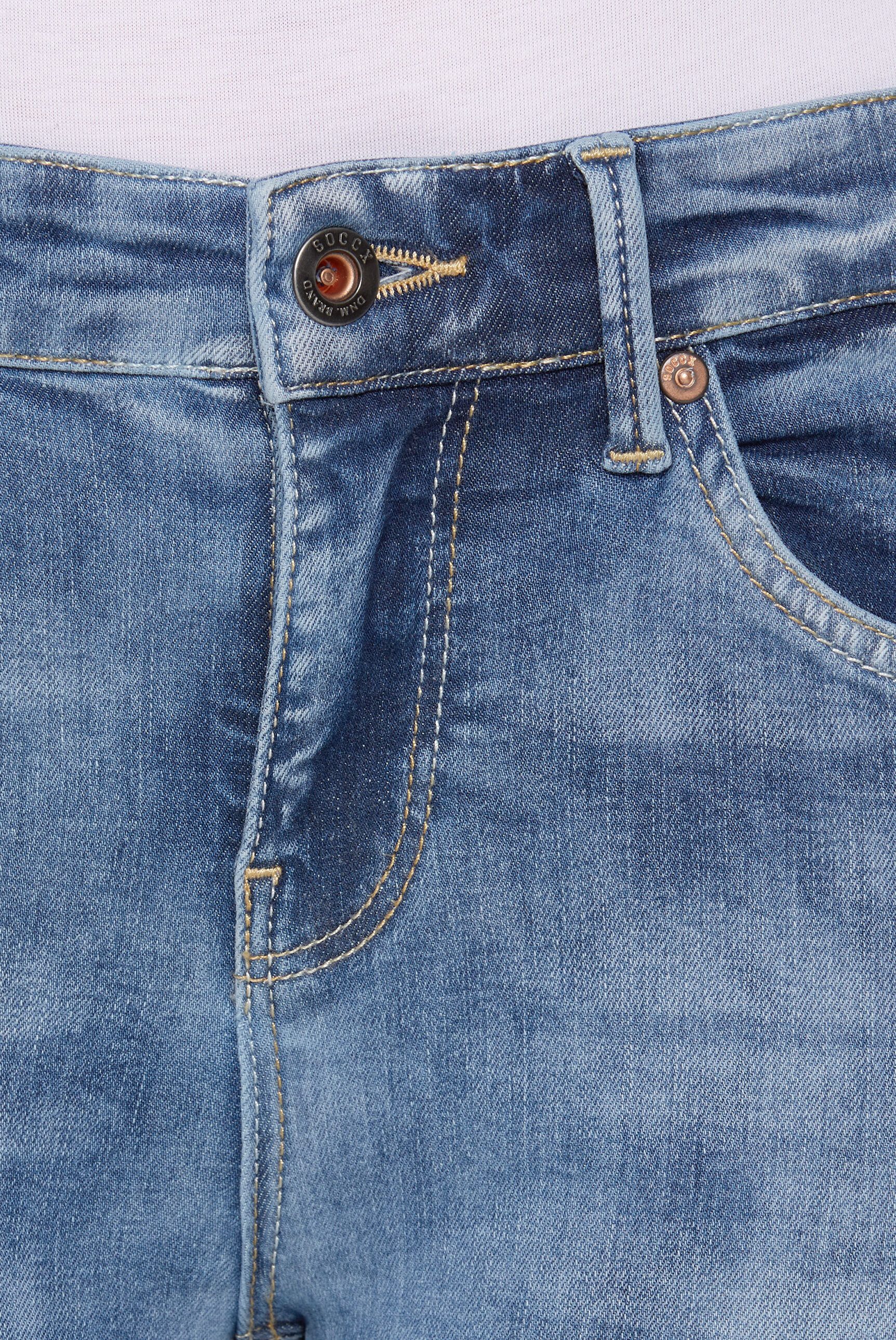 SOCCX Slim-fit-Jeans mit Schlitz am Saum – Bild 4 von 5