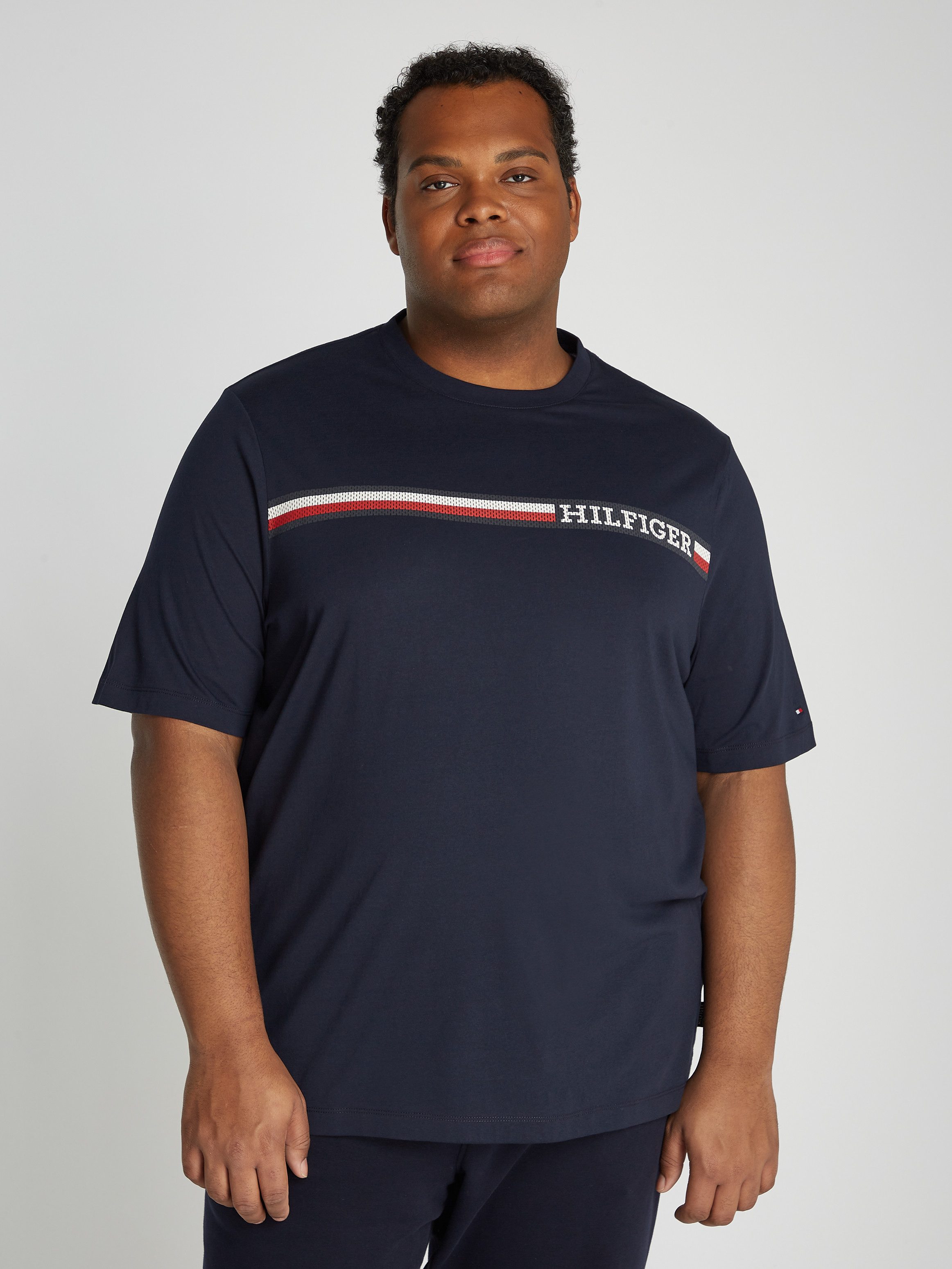 Tommy Hilfiger Big & Tall T-Shirt BT-CHEST STRIPE TEE-B Große Größen mit Logostickerei